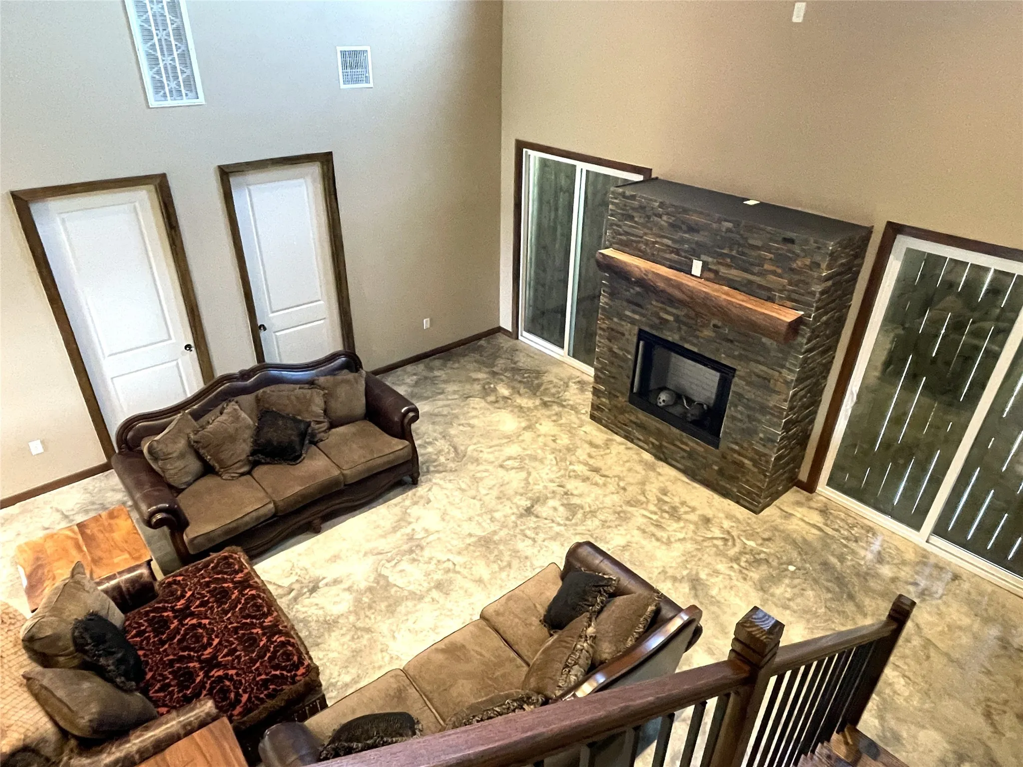 Farm For Sale in Freestone County , 218 Fm 80 S, Teague, Texas 75860, 3 Bedroom, 4 Bathroom, Garage spaces, 2,508 Sqft, built in 2023, mls#21193469, Real Estate Agent in Teague, Homes For Sale in Freestone county, Homes For Sale in Teague, Realtor in Teague Texas, Real Estate Brokerage Independent Realty Texas, Luminita Cordes Realtor
