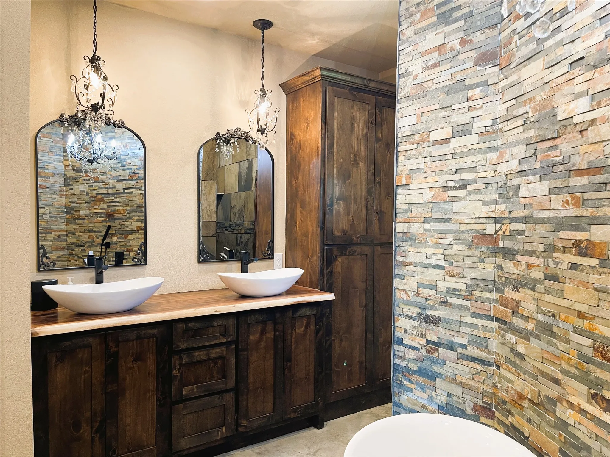 Ensuite Bath