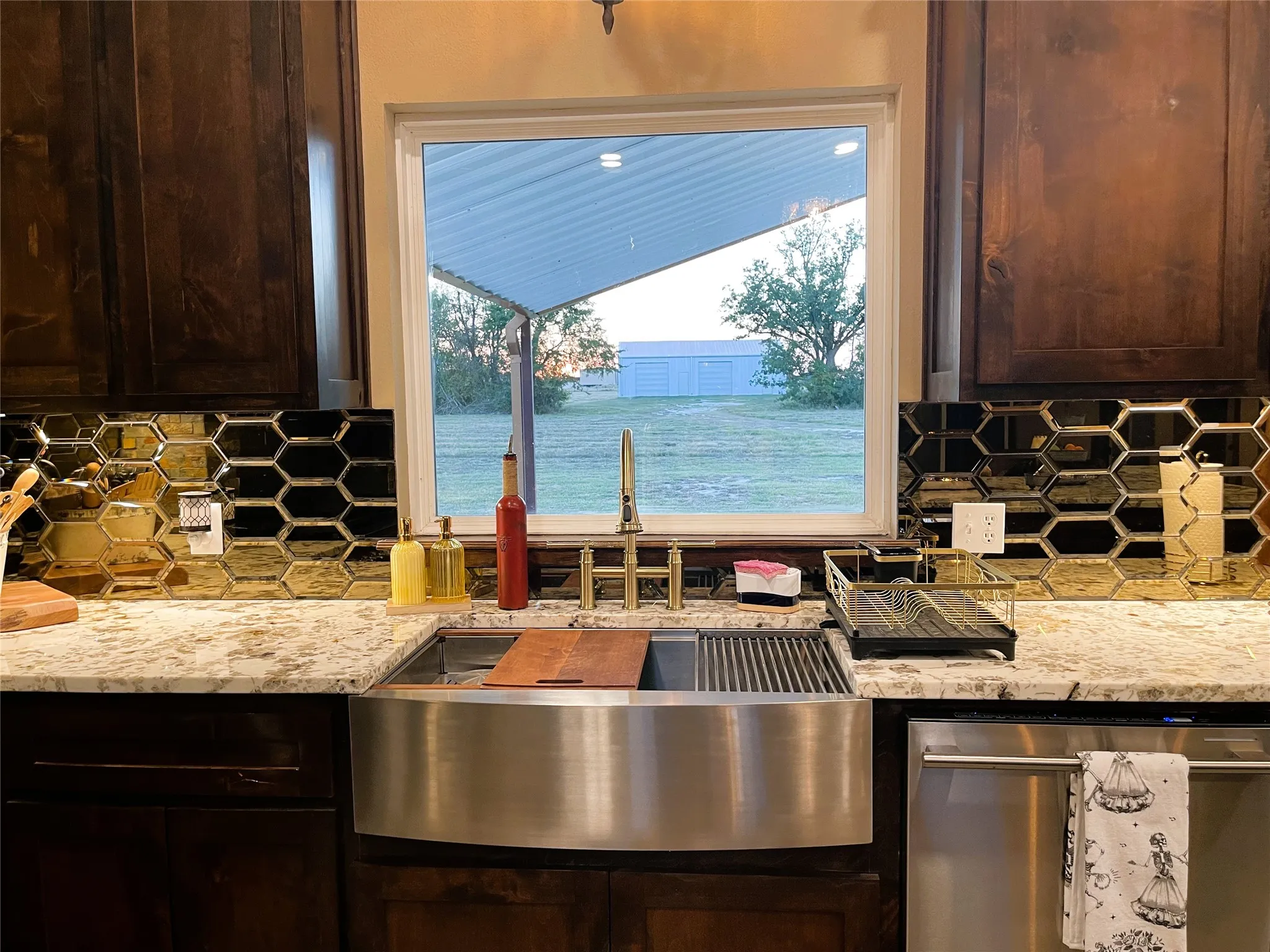 Farm For Sale in Freestone County , 218 Fm 80 S, Teague, Texas 75860, 3 Bedroom, 4 Bathroom, Garage spaces, 2,508 Sqft, built in 2023, mls#21193469, Real Estate Agent in Teague, Homes For Sale in Freestone county, Homes For Sale in Teague, Realtor in Teague Texas, Real Estate Brokerage Independent Realty Texas, Luminita Cordes Realtor