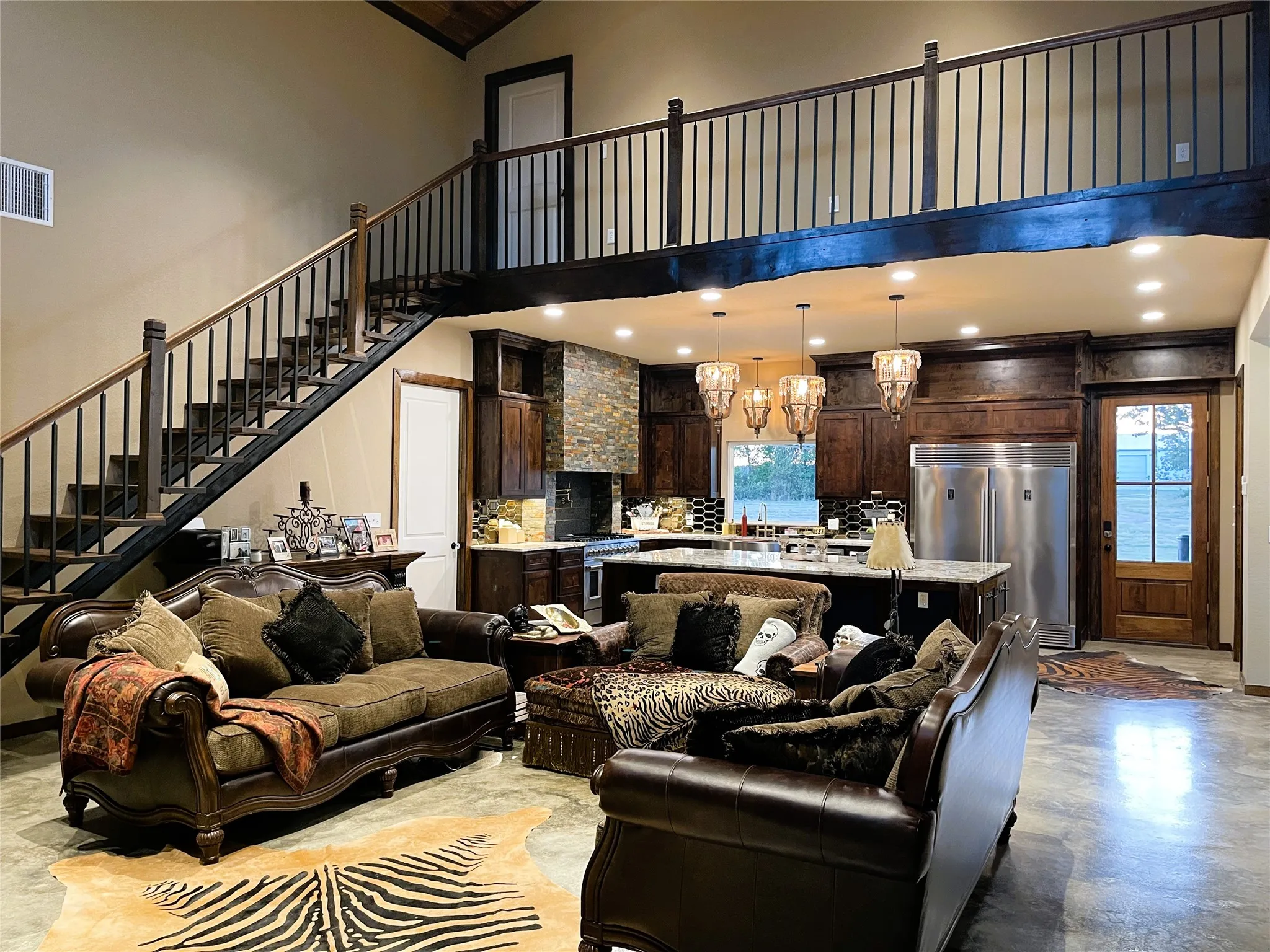 Farm For Sale in Freestone County , 218 Fm 80 S, Teague, Texas 75860, 3 Bedroom, 4 Bathroom, Garage spaces, 2,508 Sqft, built in 2023, mls#21193469, Real Estate Agent in Teague, Homes For Sale in Freestone county, Homes For Sale in Teague, Realtor in Teague Texas, Real Estate Brokerage Independent Realty Texas, Luminita Cordes Realtor