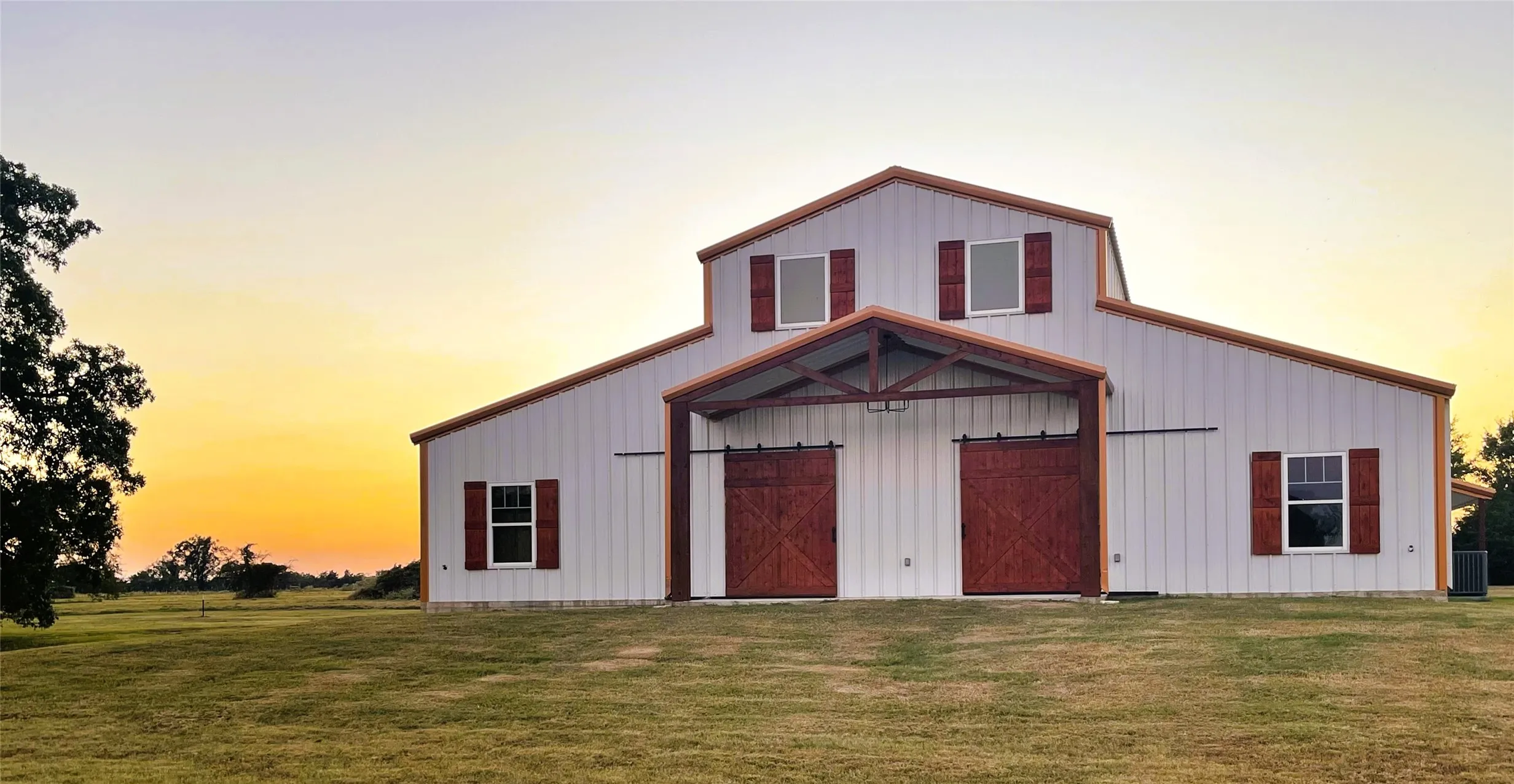 Farm For Sale in Freestone County , 218 Fm 80 S, Teague, Texas 75860, 3 Bedroom, 4 Bathroom, Garage spaces, 2,508 Sqft, built in 2023, mls#21193469, Real Estate Agent in Teague, Homes For Sale in Freestone county, Homes For Sale in Teague, Realtor in Teague Texas, Real Estate Brokerage Independent Realty Texas, Luminita Cordes Realtor