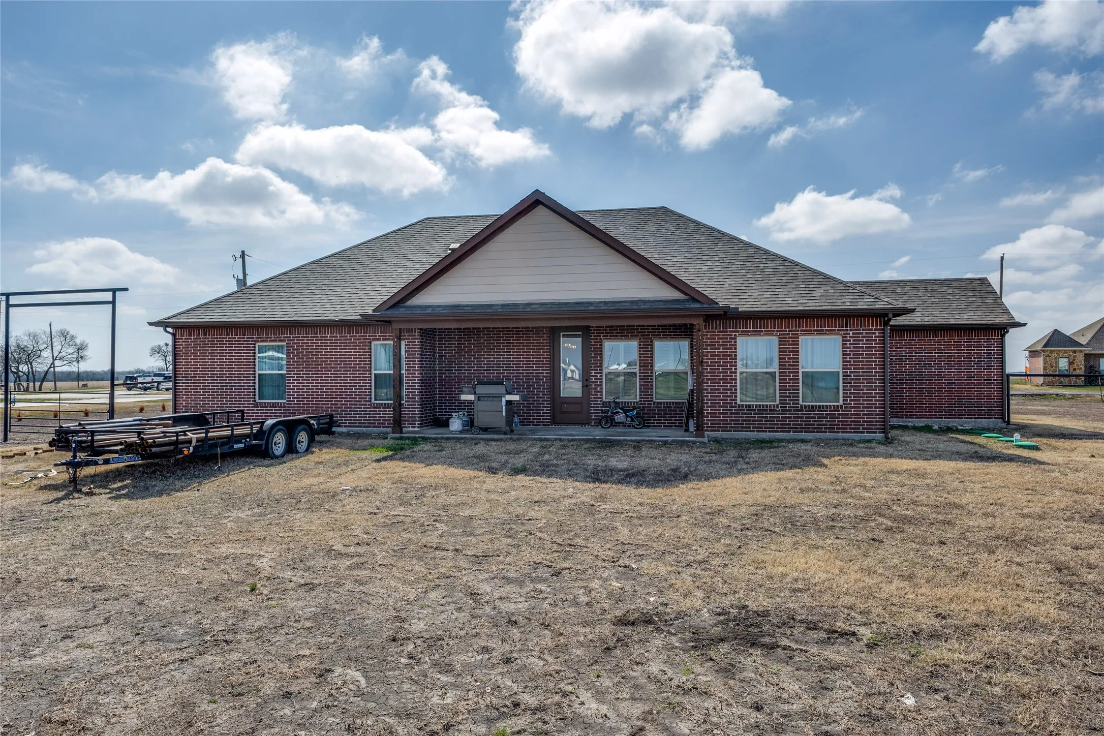 Single Family Residence For Sale in Fannin County , 250 Alondrita Street, Celeste, Texas 75423, 4 Bedroom, 2 Bathroom, 2 Garage spaces, 1,800 Sqft, built in 2022, mls#21194323, Real Estate Agent in Celeste, Homes For Sale in Fannin county, Homes For Sale in Celeste, Realtor in Celeste Texas, Real Estate Brokerage Independent Realty Texas, Luminita Cordes Realtor