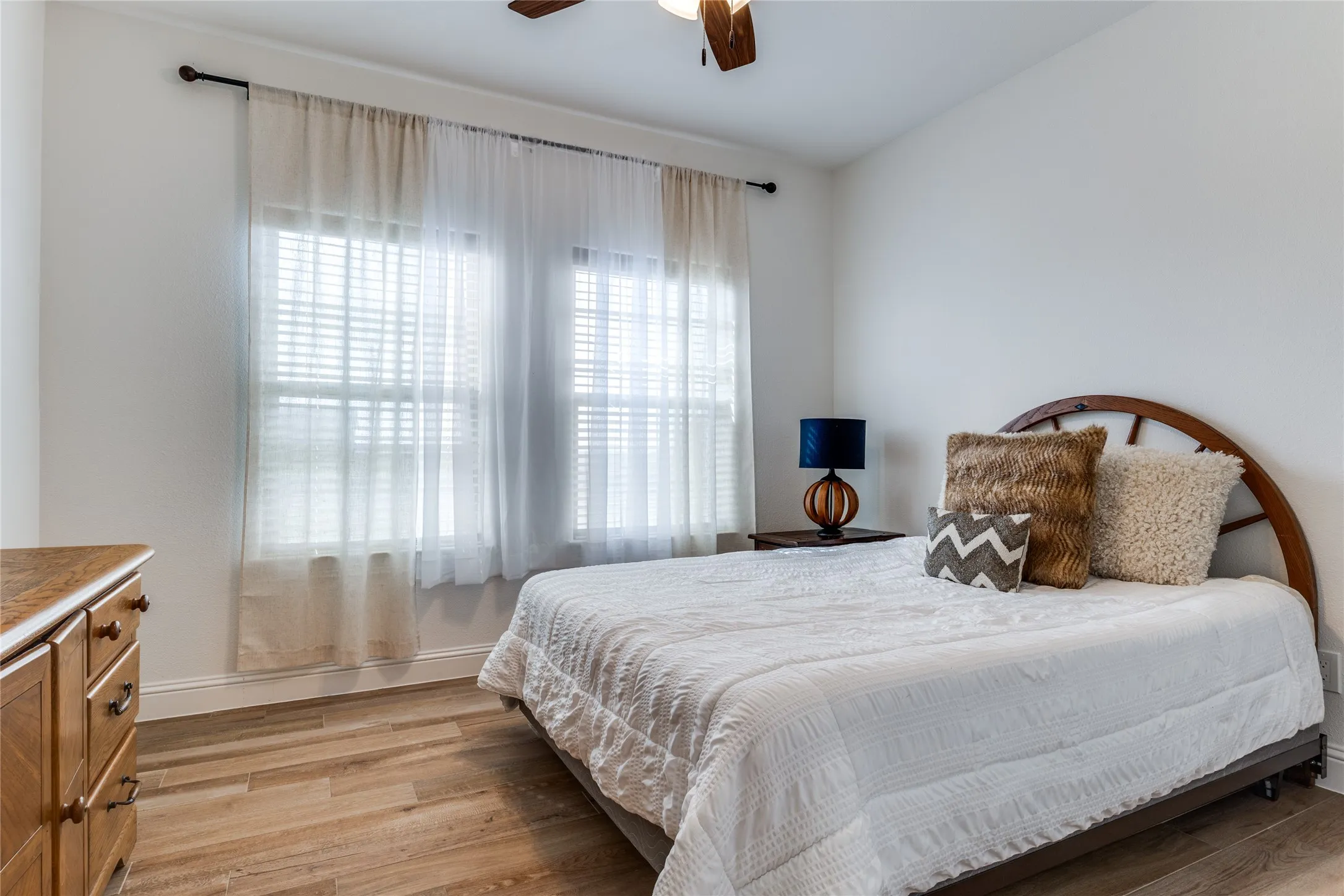 Single Family Residence For Sale in Fannin County , 250 Alondrita Street, Celeste, Texas 75423, 4 Bedroom, 2 Bathroom, 2 Garage spaces, 1,800 Sqft, built in 2022, mls#21194323, Real Estate Agent in Celeste, Homes For Sale in Fannin county, Homes For Sale in Celeste, Realtor in Celeste Texas, Real Estate Brokerage Independent Realty Texas, Luminita Cordes Realtor