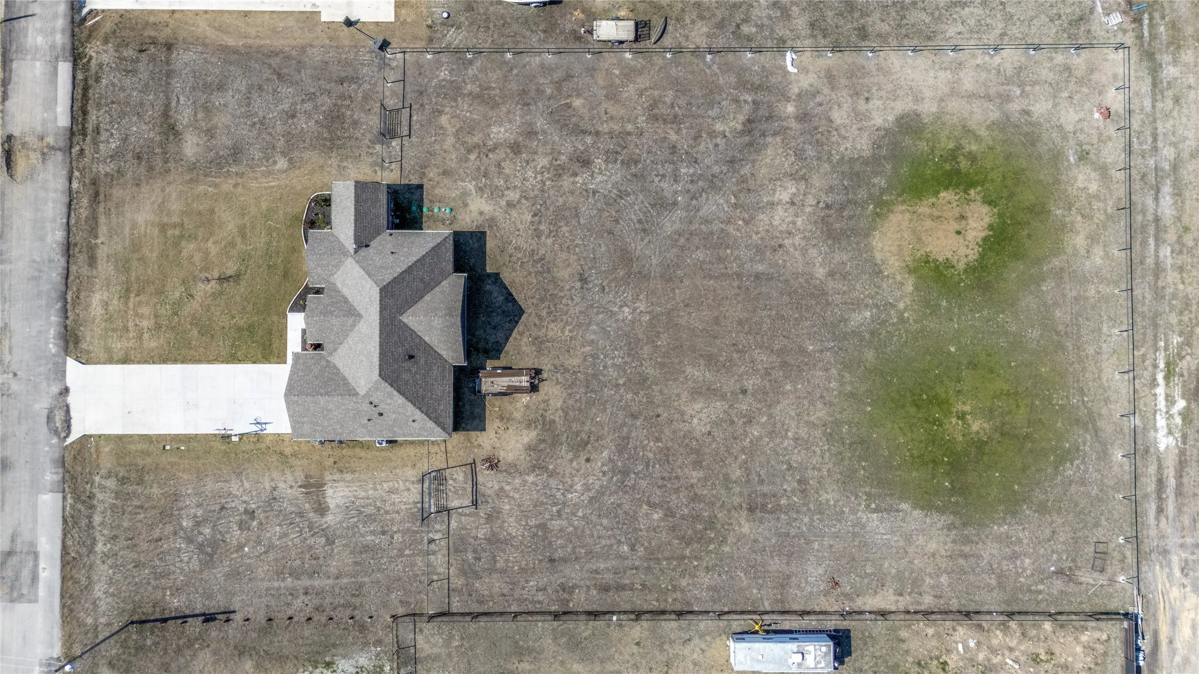 Single Family Residence For Sale in Fannin County , 250 Alondrita Street, Celeste, Texas 75423, 4 Bedroom, 2 Bathroom, 2 Garage spaces, 1,800 Sqft, built in 2022, mls#21194323, Real Estate Agent in Celeste, Homes For Sale in Fannin county, Homes For Sale in Celeste, Realtor in Celeste Texas, Real Estate Brokerage Independent Realty Texas, Luminita Cordes Realtor