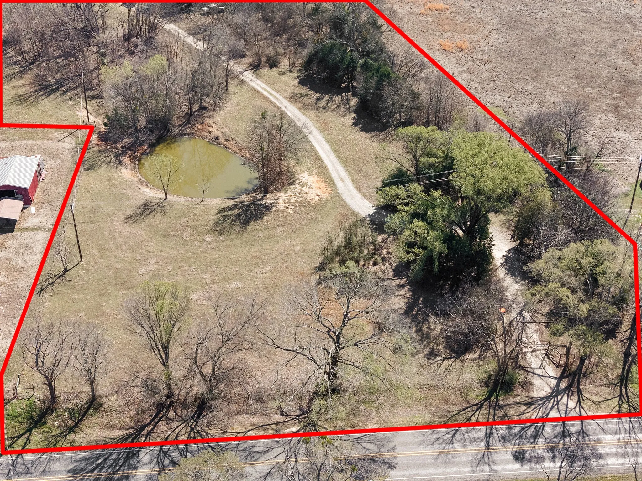 Aerial view of property's location featuring property boundaries highlighted
