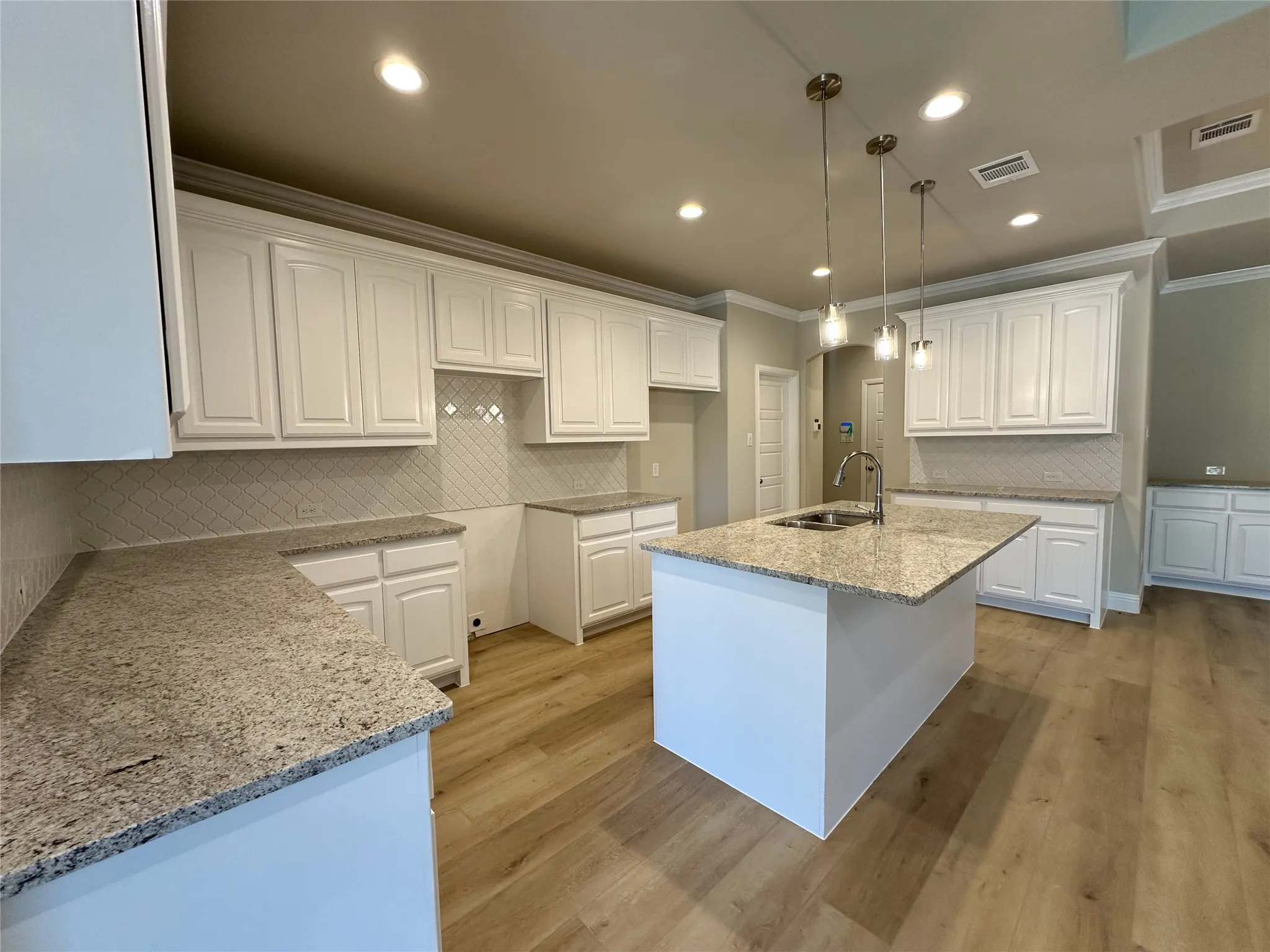 Single Family Residence For Sale in Johnson County , 2005 Belle Lagos Lane, Cleburne, Texas 76033, 4 Bedroom, 3 Bathroom, 3 Garage spaces, 2,040 Sqft, built in 2026, New Construction - Incomplete, mls#21194515, Real Estate Agent in Cleburne, Homes For Sale in Johnson county, Homes For Sale in Cleburne, Realtor in Cleburne Texas, Real Estate Brokerage Independent Realty Texas, Luminita Cordes Realtor