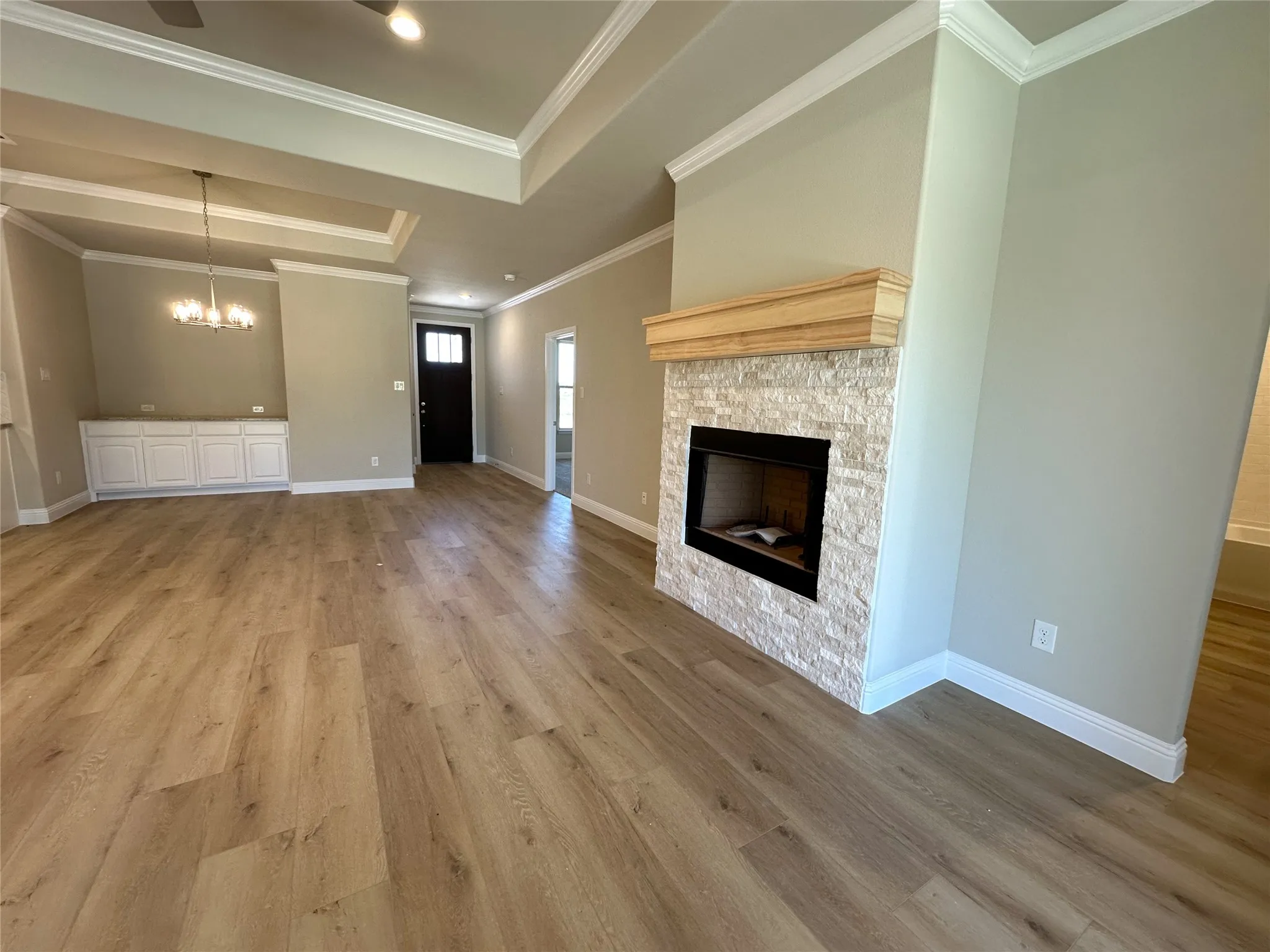 Single Family Residence For Sale in Johnson County , 2005 Belle Lagos Lane, Cleburne, Texas 76033, 4 Bedroom, 3 Bathroom, 3 Garage spaces, 2,040 Sqft, built in 2026, New Construction - Incomplete, mls#21194515, Real Estate Agent in Cleburne, Homes For Sale in Johnson county, Homes For Sale in Cleburne, Realtor in Cleburne Texas, Real Estate Brokerage Independent Realty Texas, Luminita Cordes Realtor