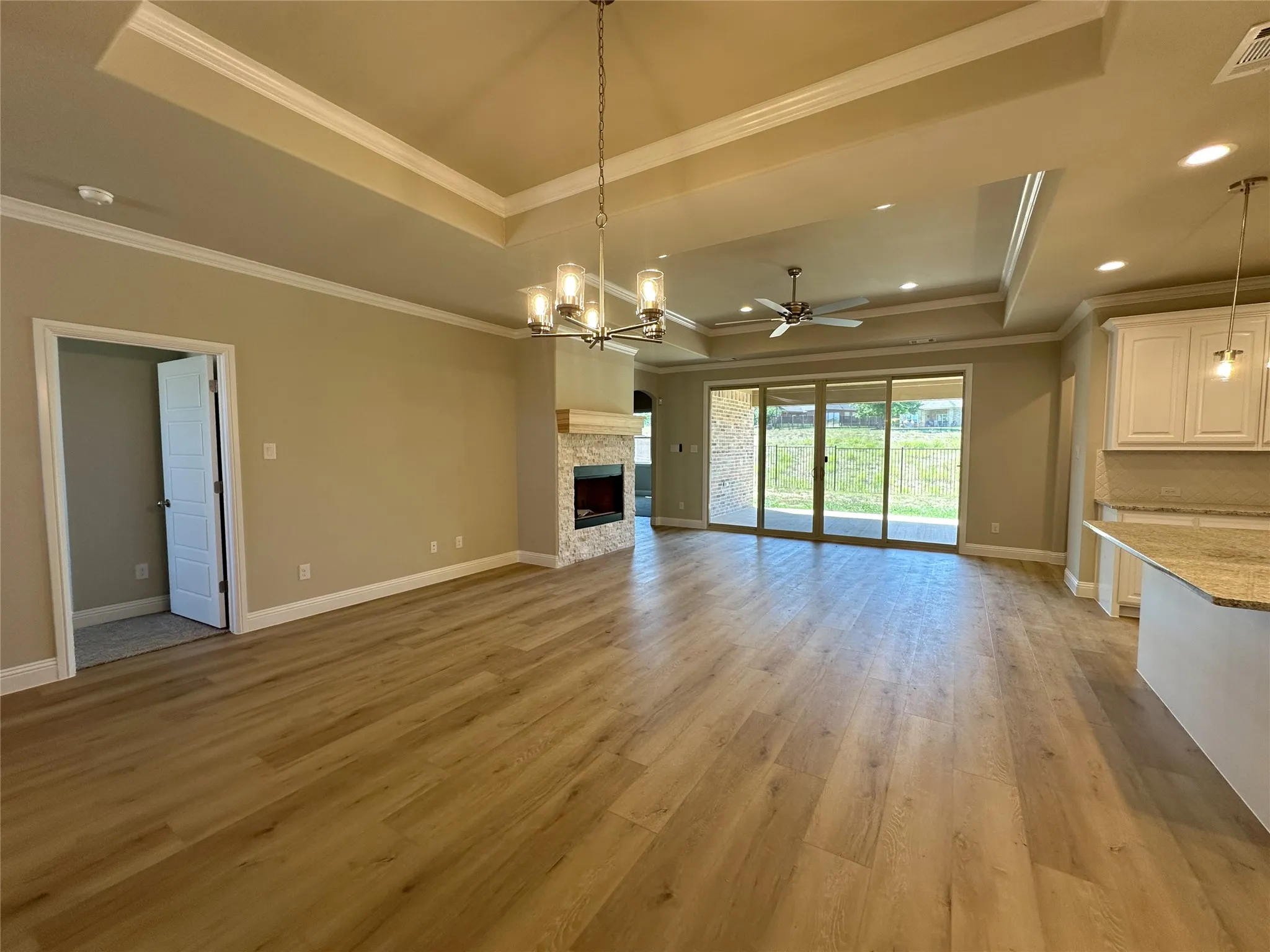 Single Family Residence For Sale in Johnson County , 2005 Belle Lagos Lane, Cleburne, Texas 76033, 4 Bedroom, 3 Bathroom, 3 Garage spaces, 2,040 Sqft, built in 2026, New Construction - Incomplete, mls#21194515, Real Estate Agent in Cleburne, Homes For Sale in Johnson county, Homes For Sale in Cleburne, Realtor in Cleburne Texas, Real Estate Brokerage Independent Realty Texas, Luminita Cordes Realtor