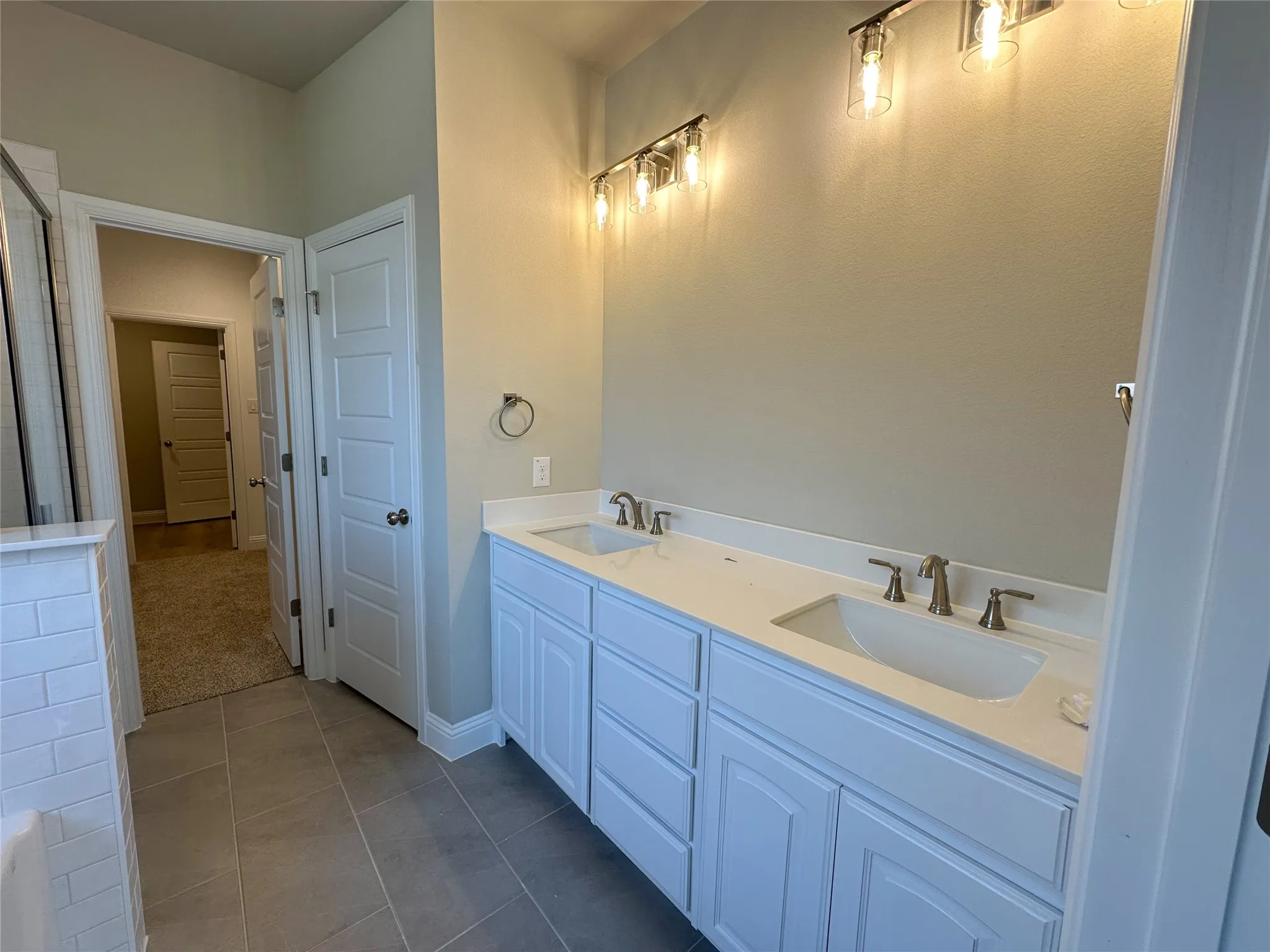 Single Family Residence For Sale in Johnson County , 2005 Belle Lagos Lane, Cleburne, Texas 76033, 4 Bedroom, 3 Bathroom, 3 Garage spaces, 2,040 Sqft, built in 2026, New Construction - Incomplete, mls#21194515, Real Estate Agent in Cleburne, Homes For Sale in Johnson county, Homes For Sale in Cleburne, Realtor in Cleburne Texas, Real Estate Brokerage Independent Realty Texas, Luminita Cordes Realtor