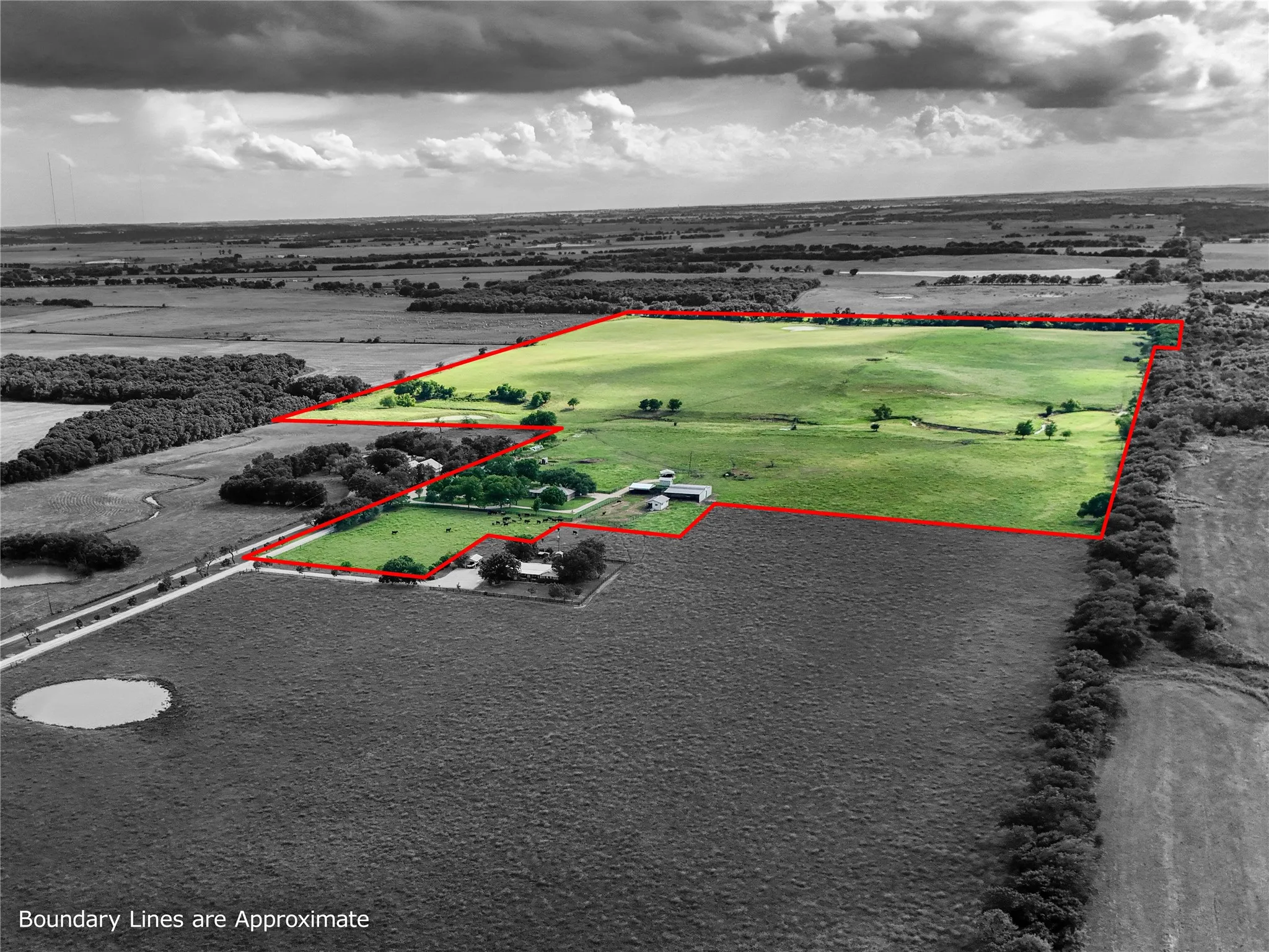 Farm For Sale in Mc Lennan County , 15796 Chapel Road, Lorena, Texas 76655, 4 Bedrooms, 3 Bathrooms, 4 Garage spaces, 2,600 Sqft, built in 1975, Preowned, Price $2,700,000, mls#21194310, Real Estate Agent in Lorena, Homes For Sale in Mc Lennan county, Homes For Sale in Lorena, Realtor in Lorena Texas, Real Estate Brokerage Independent Realty Texas, Luminita Cordes Realtor