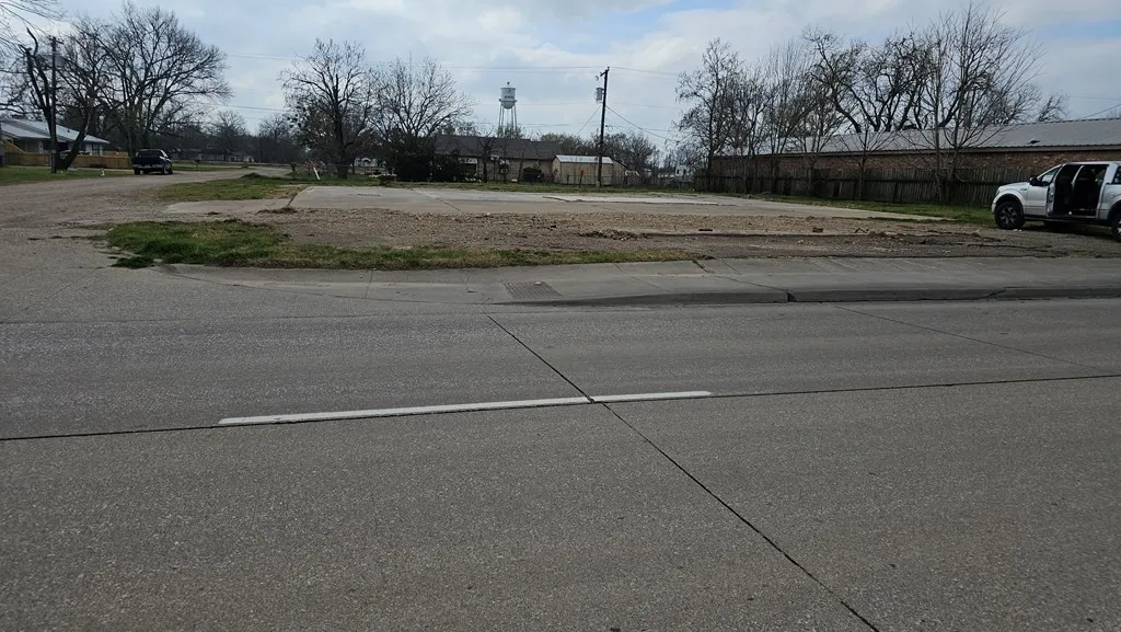 Unimproved Land For Sale in Navarro County , 210 NE 2nd Street, Kerens, Texas 75144, 0, 0, Garage spaces, 0 Sqft, built in 0, Price $93,000, mls#21194644, Real Estate Agent in Kerens, Homes For Sale in Navarro county, Homes For Sale in Kerens, Realtor in Kerens Texas, Real Estate Brokerage Independent Realty Texas, Luminita Cordes Realtor