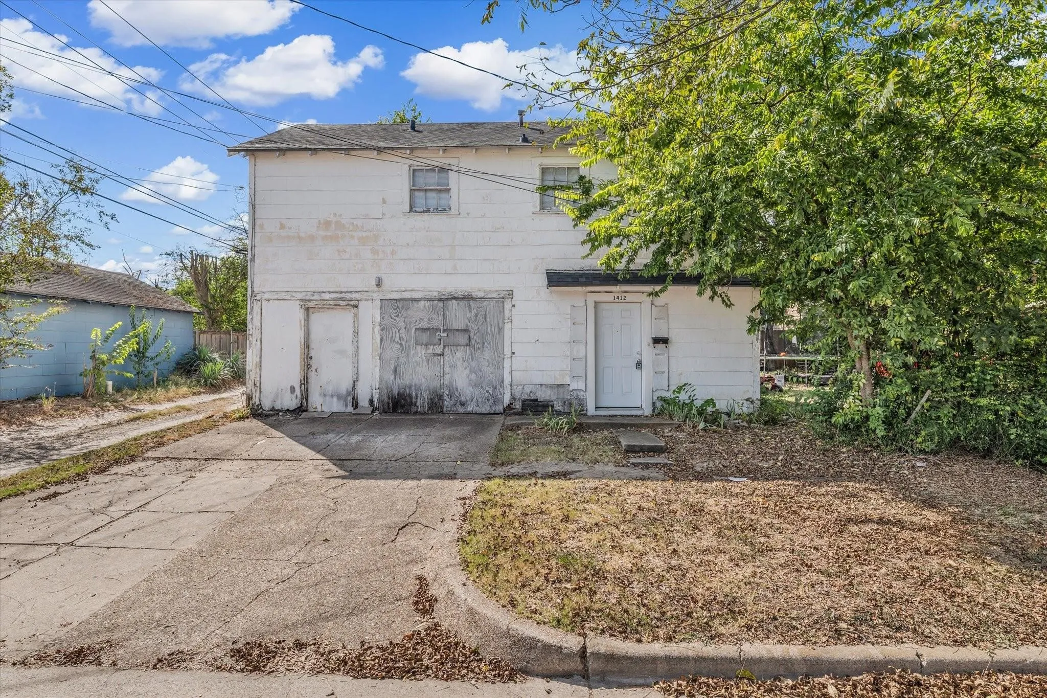 For Sale in Mc Lennan County , 3000 Ethel. Avenue, Waco, Texas 76707, 11 Bedroom, 6 Bathroom, Garage spaces, 0 Sqft, built in 1938, Preowned, Price $545,000, mls#21191915, Real Estate Agent in Waco, Homes For Sale in Mc Lennan county, Homes For Sale in Waco, Realtor in Waco Texas, Real Estate Brokerage Independent Realty Texas, Luminita Cordes Realtor