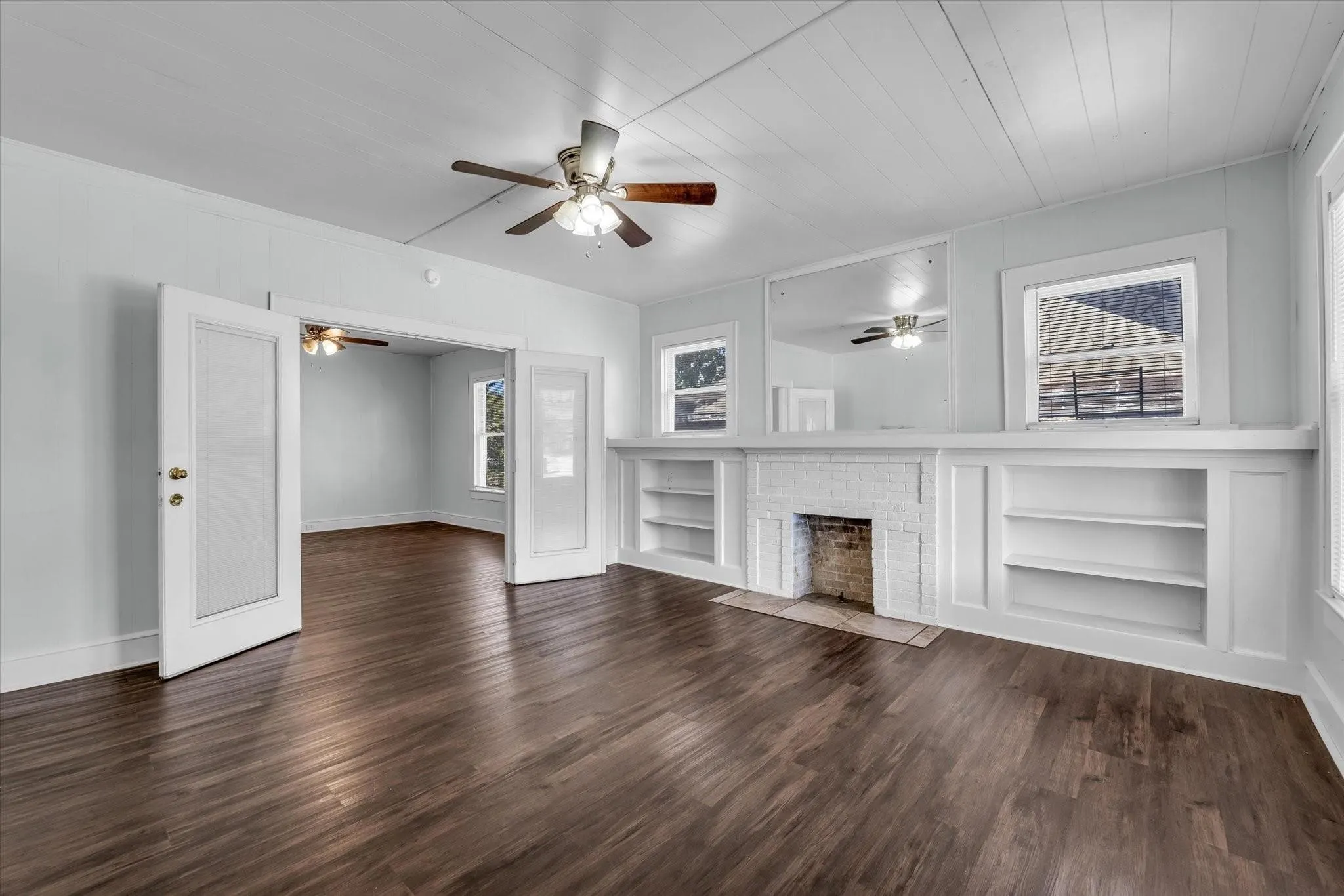 For Sale in Mc Lennan County , 3000 Ethel. Avenue, Waco, Texas 76707, 11 Bedroom, 6 Bathroom, Garage spaces, 0 Sqft, built in 1938, Preowned, Price $545,000, mls#21191915, Real Estate Agent in Waco, Homes For Sale in Mc Lennan county, Homes For Sale in Waco, Realtor in Waco Texas, Real Estate Brokerage Independent Realty Texas, Luminita Cordes Realtor