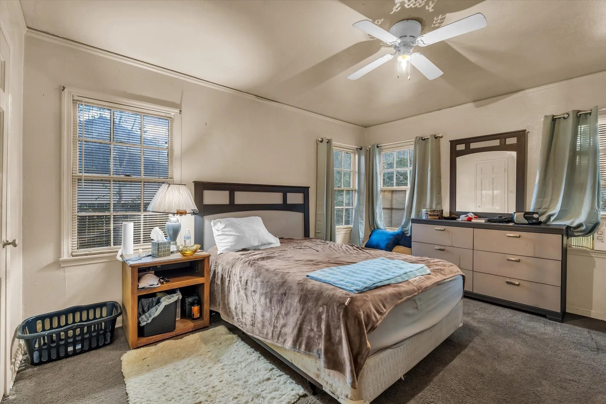 For Sale in Mc Lennan County , 3000 Ethel. Avenue, Waco, Texas 76707, 11 Bedroom, 6 Bathroom, Garage spaces, 0 Sqft, built in 1938, Preowned, Price $545,000, mls#21191915, Real Estate Agent in Waco, Homes For Sale in Mc Lennan county, Homes For Sale in Waco, Realtor in Waco Texas, Real Estate Brokerage Independent Realty Texas, Luminita Cordes Realtor