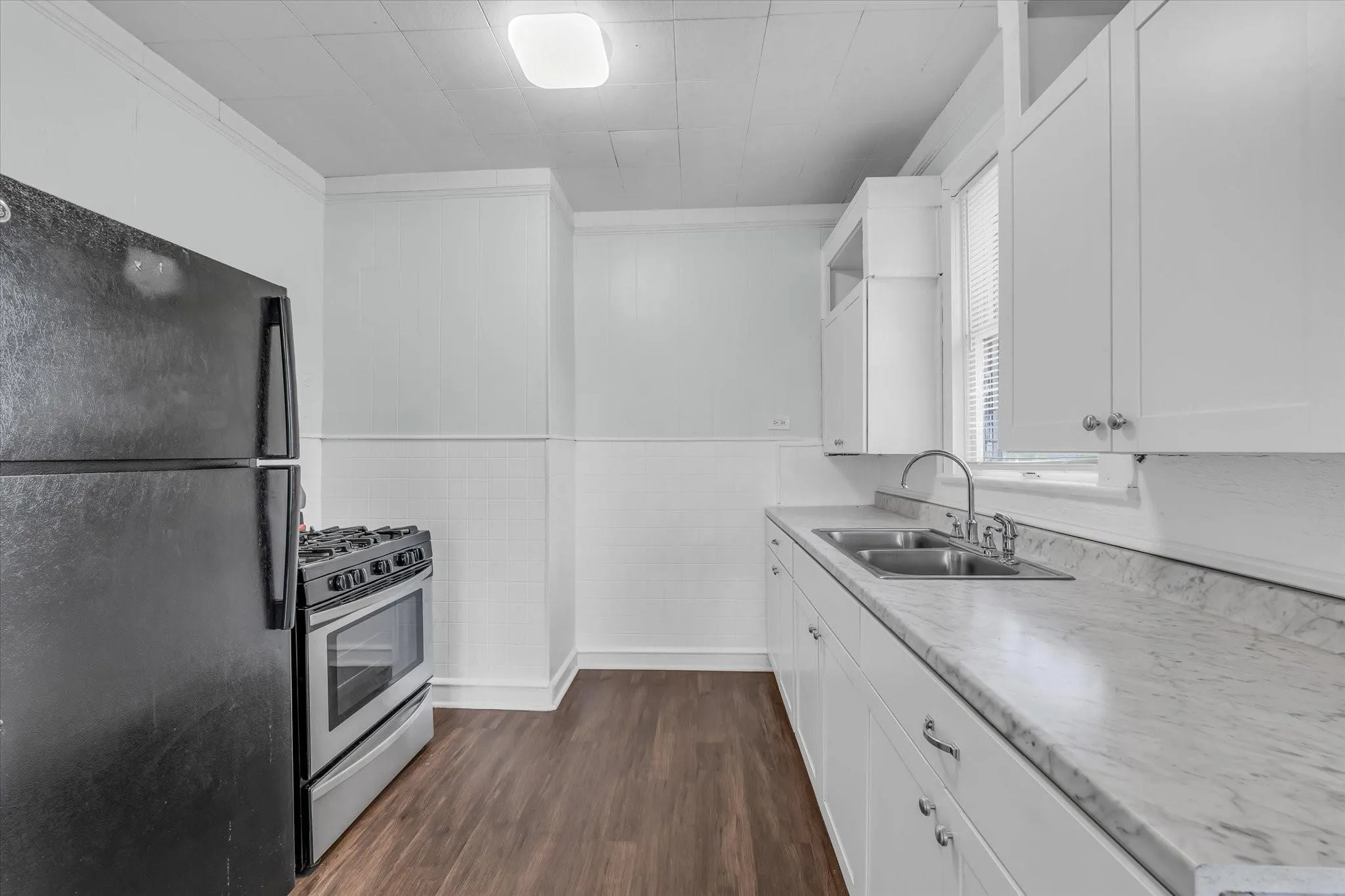 For Sale in Mc Lennan County , 3000 Ethel. Avenue, Waco, Texas 76707, 11 Bedroom, 6 Bathroom, Garage spaces, 0 Sqft, built in 1938, Preowned, Price $545,000, mls#21191915, Real Estate Agent in Waco, Homes For Sale in Mc Lennan county, Homes For Sale in Waco, Realtor in Waco Texas, Real Estate Brokerage Independent Realty Texas, Luminita Cordes Realtor