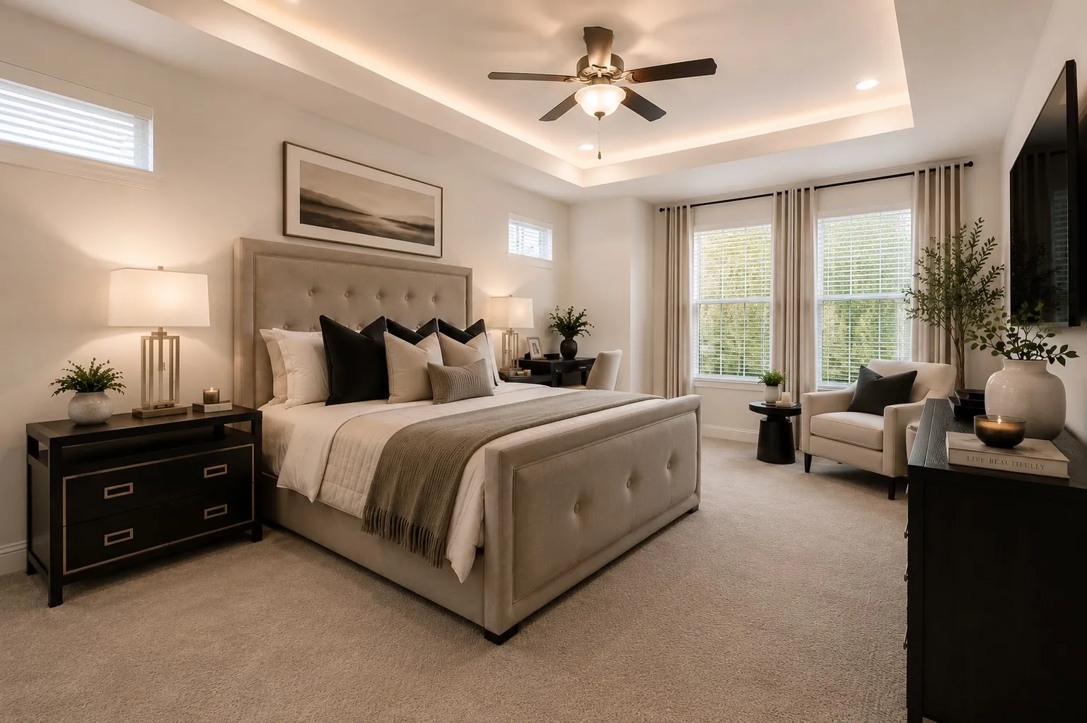 Single Family Residence For Sale in Dallas County , 648 Aspen Valley Lane, Dallas, Texas 75208, 3 Bedroom, 4 Bathroom, 2 Garage spaces, 2,640 Sqft, built in 2018, Preowned, mls#21193727, Real Estate Agent in Dallas, Homes For Sale in Dallas county, Homes For Sale in Dallas, Realtor in Dallas Texas, Real Estate Brokerage Independent Realty Texas, Luminita Cordes Realtor