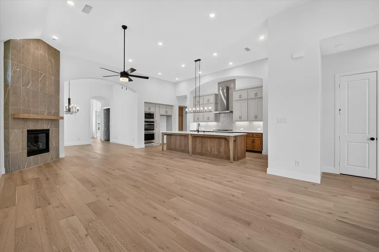 Single Family Residence For Sale in Denton County , 729 Bridle Path Parkway, Aubrey, Texas 76227, 4 Bedroom, 4 Bathroom, 3 Garage spaces, 3,002 Sqft, built in 2026, New Construction - Incomplete, mls#21193799, Real Estate Agent in Aubrey, Homes For Sale in Denton county, Homes For Sale in Aubrey, Realtor in Aubrey Texas, Real Estate Brokerage Independent Realty Texas, Luminita Cordes Realtor