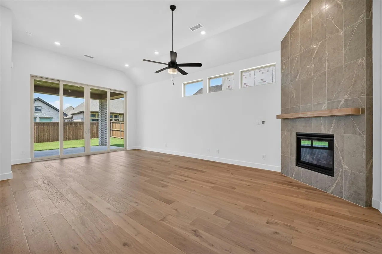Single Family Residence For Sale in Denton County , 729 Bridle Path Parkway, Aubrey, Texas 76227, 4 Bedroom, 4 Bathroom, 3 Garage spaces, 3,002 Sqft, built in 2026, New Construction - Incomplete, mls#21193799, Real Estate Agent in Aubrey, Homes For Sale in Denton county, Homes For Sale in Aubrey, Realtor in Aubrey Texas, Real Estate Brokerage Independent Realty Texas, Luminita Cordes Realtor