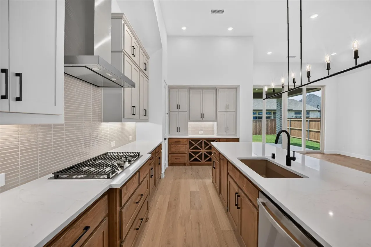Single Family Residence For Sale in Denton County , 729 Bridle Path Parkway, Aubrey, Texas 76227, 4 Bedroom, 4 Bathroom, 3 Garage spaces, 3,002 Sqft, built in 2026, New Construction - Incomplete, mls#21193799, Real Estate Agent in Aubrey, Homes For Sale in Denton county, Homes For Sale in Aubrey, Realtor in Aubrey Texas, Real Estate Brokerage Independent Realty Texas, Luminita Cordes Realtor