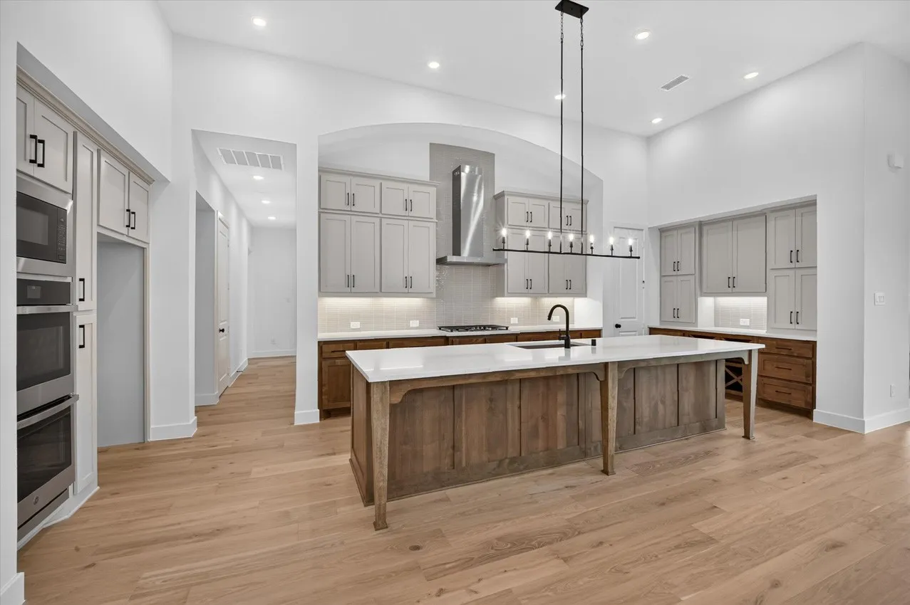 Single Family Residence For Sale in Denton County , 729 Bridle Path Parkway, Aubrey, Texas 76227, 4 Bedroom, 4 Bathroom, 3 Garage spaces, 3,002 Sqft, built in 2026, New Construction - Incomplete, mls#21193799, Real Estate Agent in Aubrey, Homes For Sale in Denton county, Homes For Sale in Aubrey, Realtor in Aubrey Texas, Real Estate Brokerage Independent Realty Texas, Luminita Cordes Realtor
