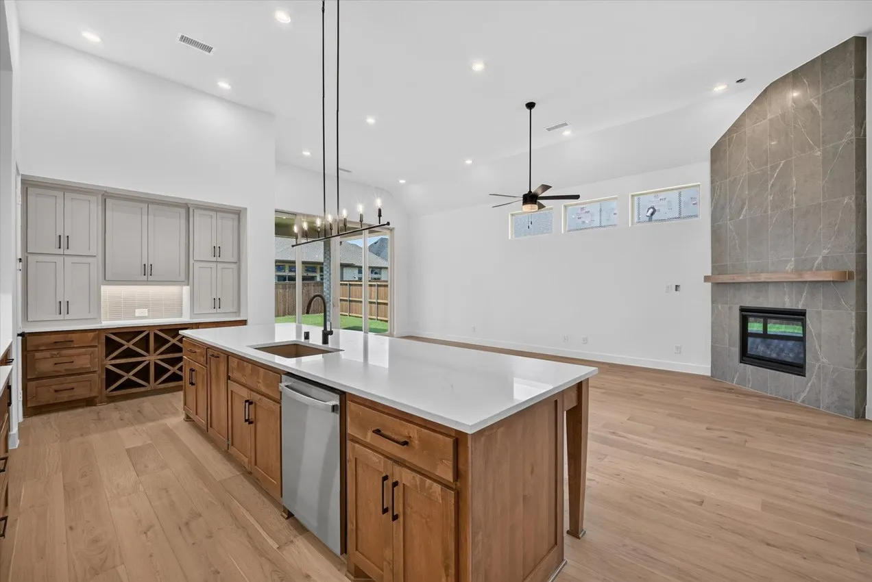 Single Family Residence For Sale in Denton County , 729 Bridle Path Parkway, Aubrey, Texas 76227, 4 Bedroom, 4 Bathroom, 3 Garage spaces, 3,002 Sqft, built in 2026, New Construction - Incomplete, mls#21193799, Real Estate Agent in Aubrey, Homes For Sale in Denton county, Homes For Sale in Aubrey, Realtor in Aubrey Texas, Real Estate Brokerage Independent Realty Texas, Luminita Cordes Realtor