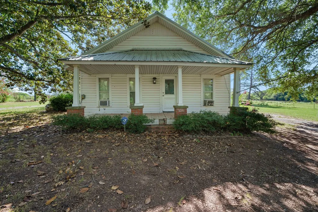 Ranch For Sale in Van Zandt County , 741 County Road 1222, Grand Saline, Texas 75140, 0, 0, Garage spaces, 0 Sqft, built in 0, mls#21191571, Real Estate Agent in Grand Saline, Homes For Sale in Van Zandt county, Homes For Sale in Grand Saline, Realtor in Grand Saline Texas, Real Estate Brokerage Independent Realty Texas, Luminita Cordes Realtor