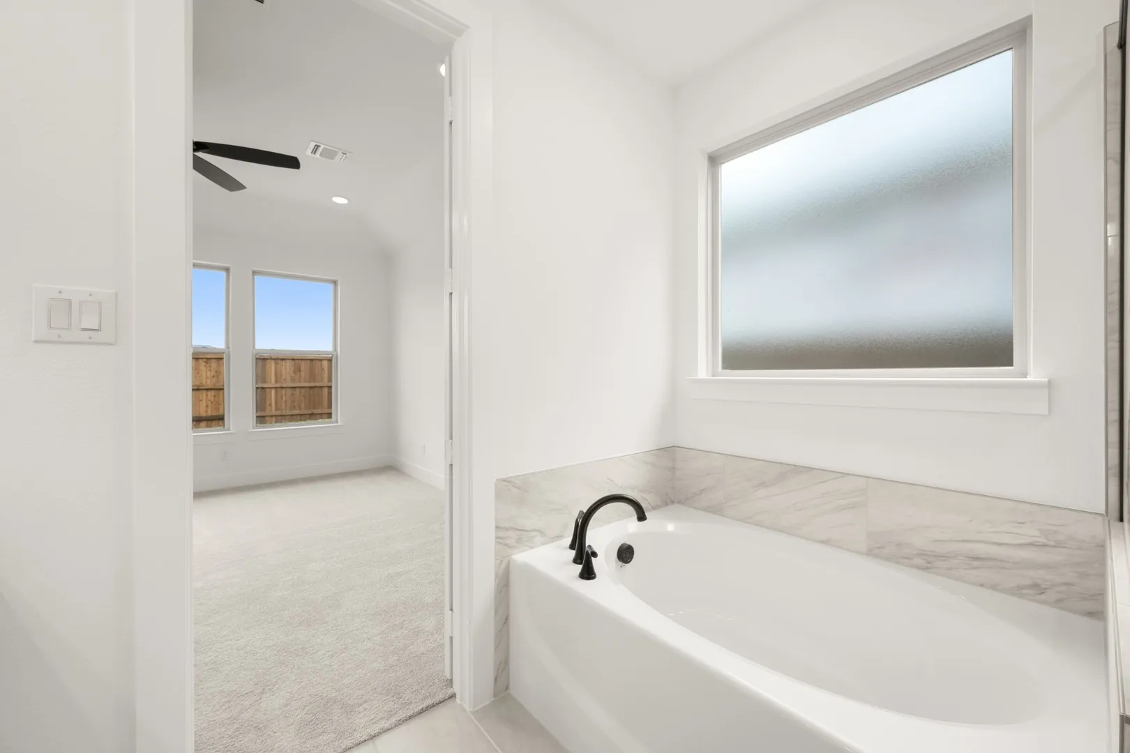 7424 Autumn Hill- Primary Suite-5