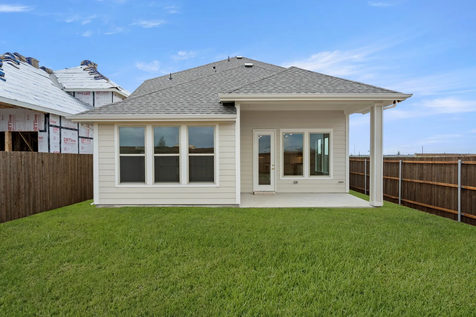 7424 Autumn Hill- Back-1