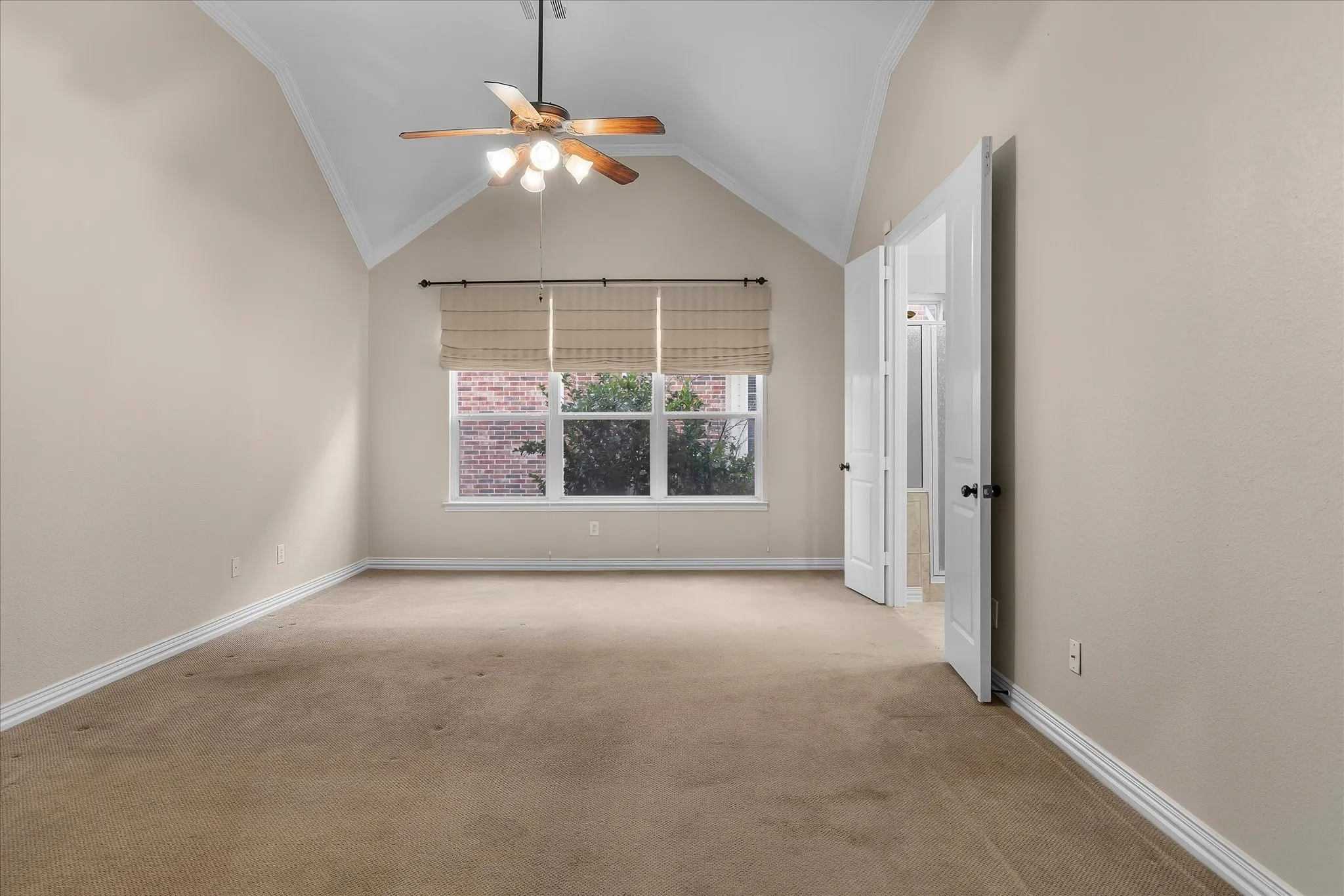 Huge Primary Suite