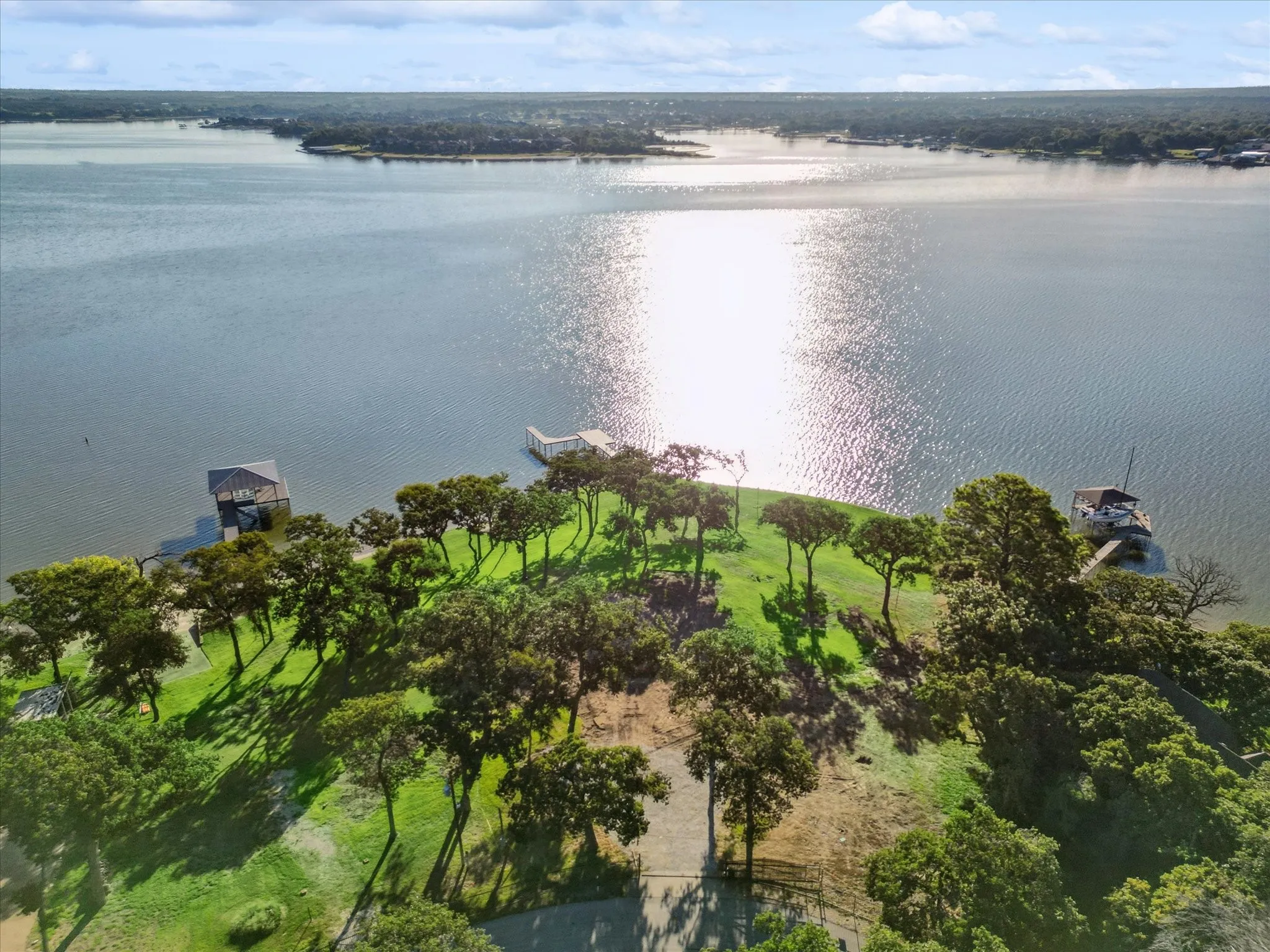 Improved Land For Sale in Tarrant County , 12420 Lake Forest Drive, Azle, Texas 76020, 0, 0, Garage spaces, 0 Sqft, built in 0, Price $1,350,000, mls#21194737, Real Estate Agent in Azle, Homes For Sale in Tarrant county, Homes For Sale in Azle, Realtor in Azle Texas, Real Estate Brokerage Independent Realty Texas, Luminita Cordes Realtor