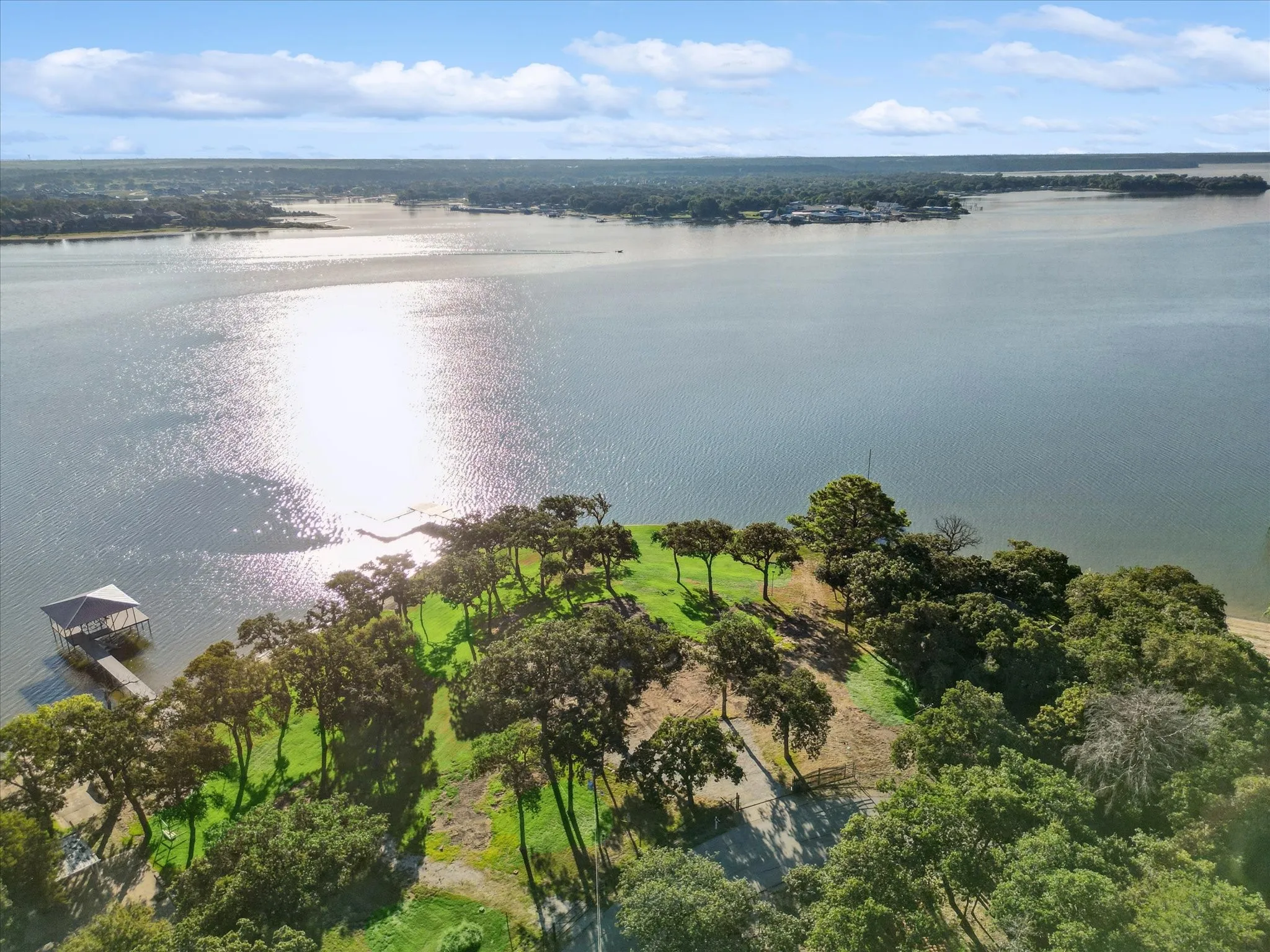 Improved Land For Sale in Tarrant County , 12420 Lake Forest Drive, Azle, Texas 76020, 0, 0, Garage spaces, 0 Sqft, built in 0, Price $1,350,000, mls#21194737, Real Estate Agent in Azle, Homes For Sale in Tarrant county, Homes For Sale in Azle, Realtor in Azle Texas, Real Estate Brokerage Independent Realty Texas, Luminita Cordes Realtor