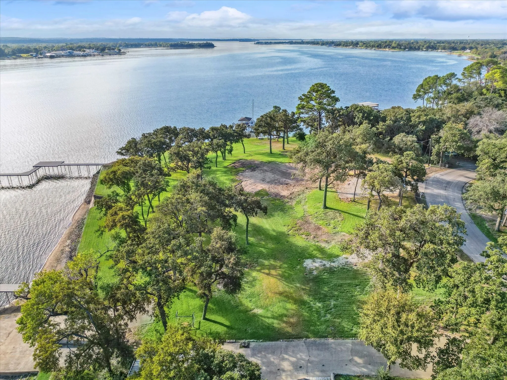 Improved Land For Sale in Tarrant County , 12424 Lake Forest Drive, Azle, Texas 76020, 0, 0, Garage spaces, 0 Sqft, built in 0, Price $999,999, mls#21194743, Real Estate Agent in Azle, Homes For Sale in Tarrant county, Homes For Sale in Azle, Realtor in Azle Texas, Real Estate Brokerage Independent Realty Texas, Luminita Cordes Realtor