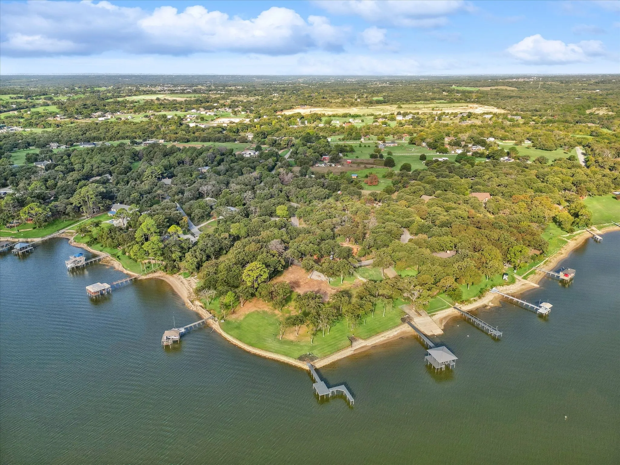 Improved Land For Sale in Tarrant County , 12424 Lake Forest Drive, Azle, Texas 76020, 0, 0, Garage spaces, 0 Sqft, built in 0, Price $999,999, mls#21194743, Real Estate Agent in Azle, Homes For Sale in Tarrant county, Homes For Sale in Azle, Realtor in Azle Texas, Real Estate Brokerage Independent Realty Texas, Luminita Cordes Realtor