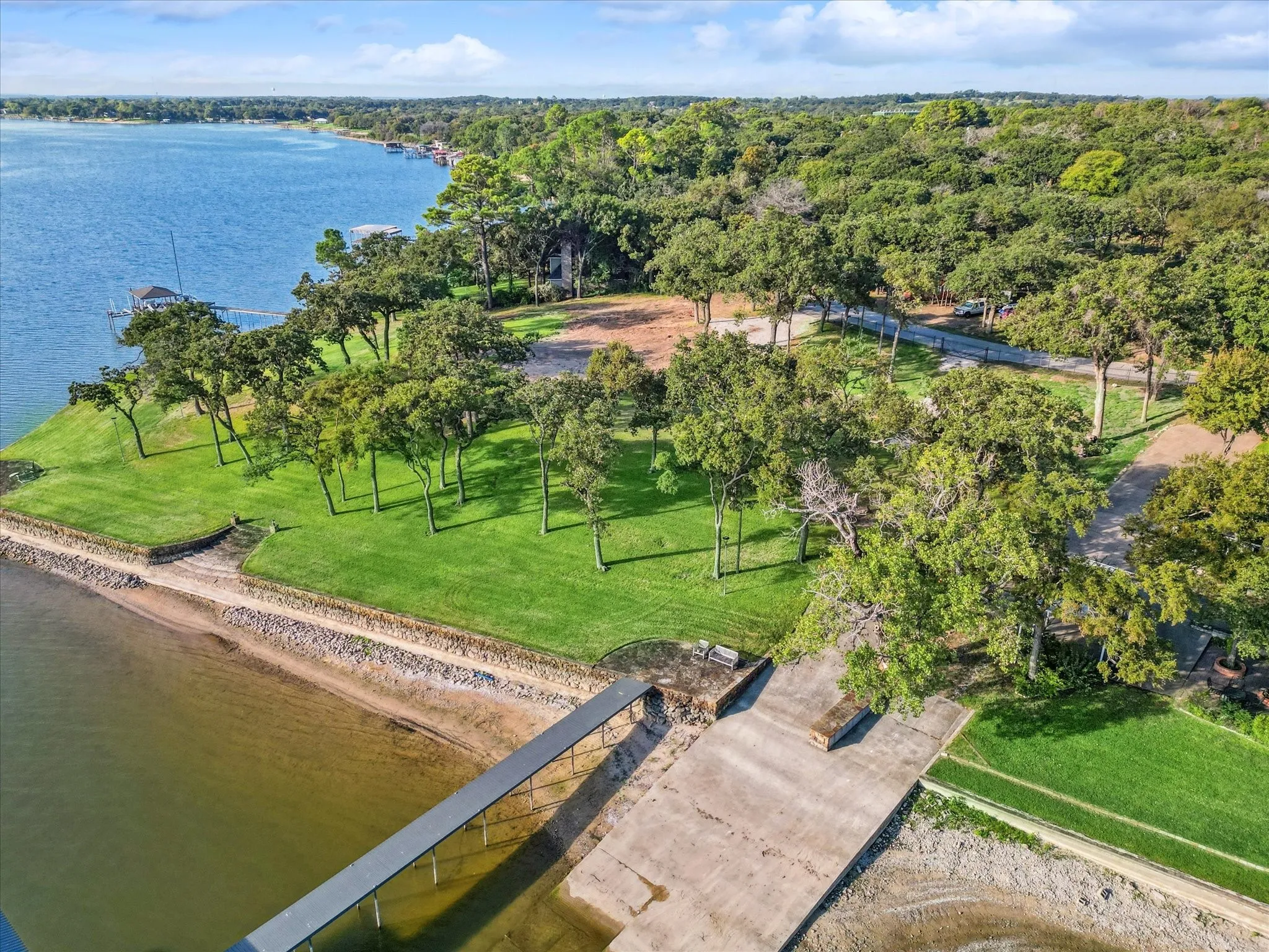 Improved Land For Sale in Tarrant County , 12424 Lake Forest Drive, Azle, Texas 76020, 0, 0, Garage spaces, 0 Sqft, built in 0, Price $999,999, mls#21194743, Real Estate Agent in Azle, Homes For Sale in Tarrant county, Homes For Sale in Azle, Realtor in Azle Texas, Real Estate Brokerage Independent Realty Texas, Luminita Cordes Realtor