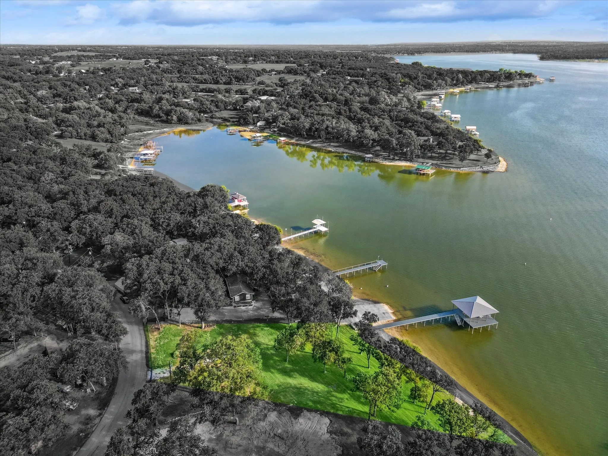 Improved Land For Sale in Tarrant County , 12424 Lake Forest Drive, Azle, Texas 76020, 0, 0, Garage spaces, 0 Sqft, built in 0, Price $999,999, mls#21194743, Real Estate Agent in Azle, Homes For Sale in Tarrant county, Homes For Sale in Azle, Realtor in Azle Texas, Real Estate Brokerage Independent Realty Texas, Luminita Cordes Realtor