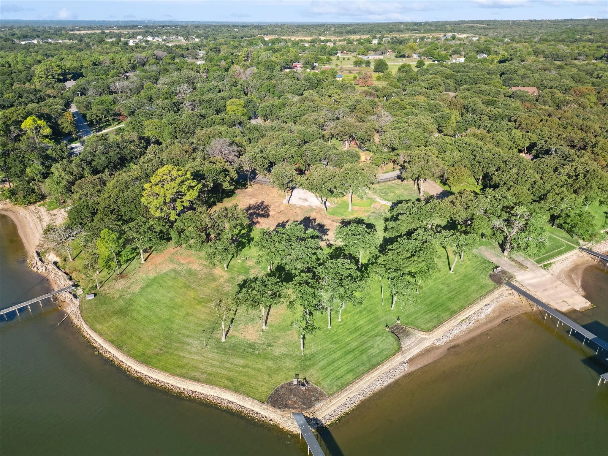 Improved Land For Sale in Tarrant County , 12424 Lake Forest Drive, Azle, Texas 76020, 0, 0, Garage spaces, 0 Sqft, built in 0, Price $999,999, mls#21194743, Real Estate Agent in Azle, Homes For Sale in Tarrant county, Homes For Sale in Azle, Realtor in Azle Texas, Real Estate Brokerage Independent Realty Texas, Luminita Cordes Realtor