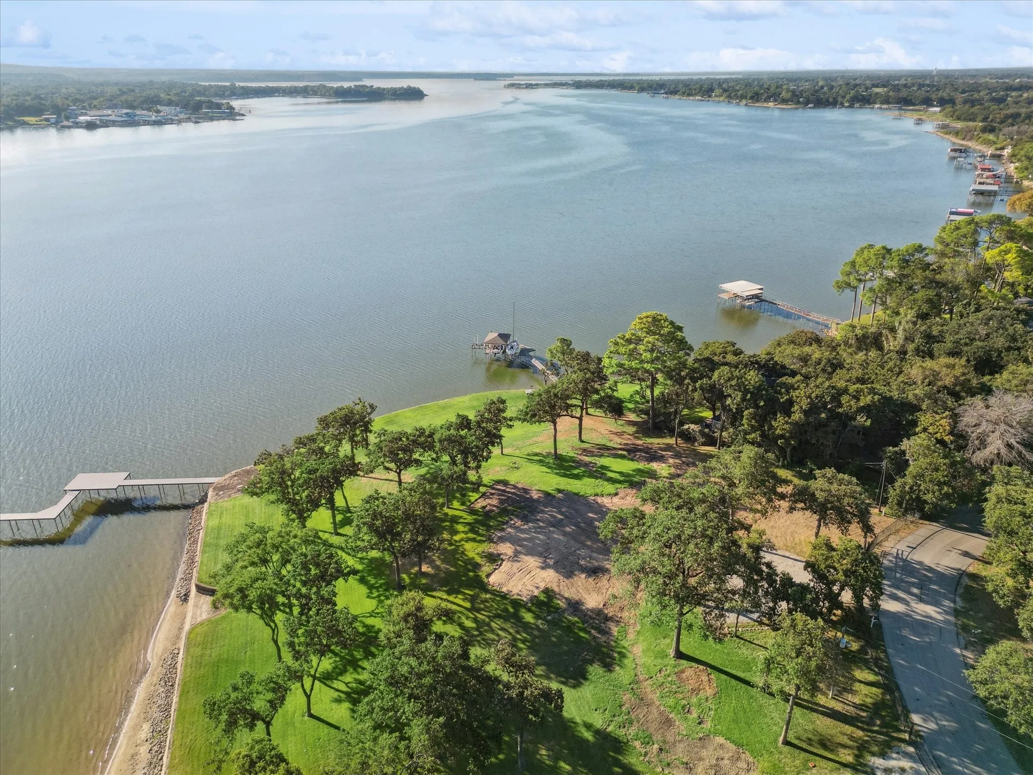 Improved Land For Sale in Tarrant County , 12424 Lake Forest Drive, Azle, Texas 76020, 0, 0, Garage spaces, 0 Sqft, built in 0, Price $999,999, mls#21194743, Real Estate Agent in Azle, Homes For Sale in Tarrant county, Homes For Sale in Azle, Realtor in Azle Texas, Real Estate Brokerage Independent Realty Texas, Luminita Cordes Realtor