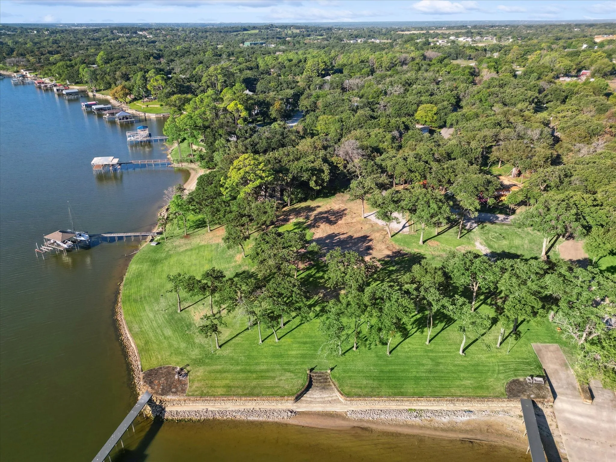 Improved Land For Sale in Tarrant County , 12424 Lake Forest Drive, Azle, Texas 76020, 0, 0, Garage spaces, 0 Sqft, built in 0, Price $999,999, mls#21194743, Real Estate Agent in Azle, Homes For Sale in Tarrant county, Homes For Sale in Azle, Realtor in Azle Texas, Real Estate Brokerage Independent Realty Texas, Luminita Cordes Realtor
