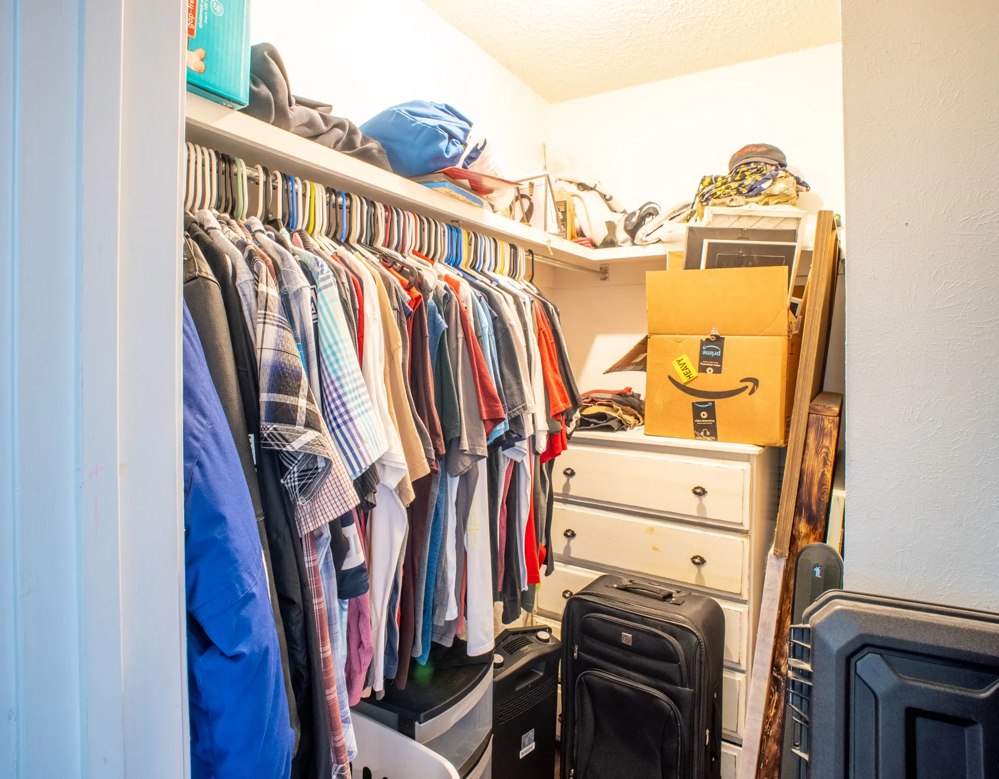 primary closet 1