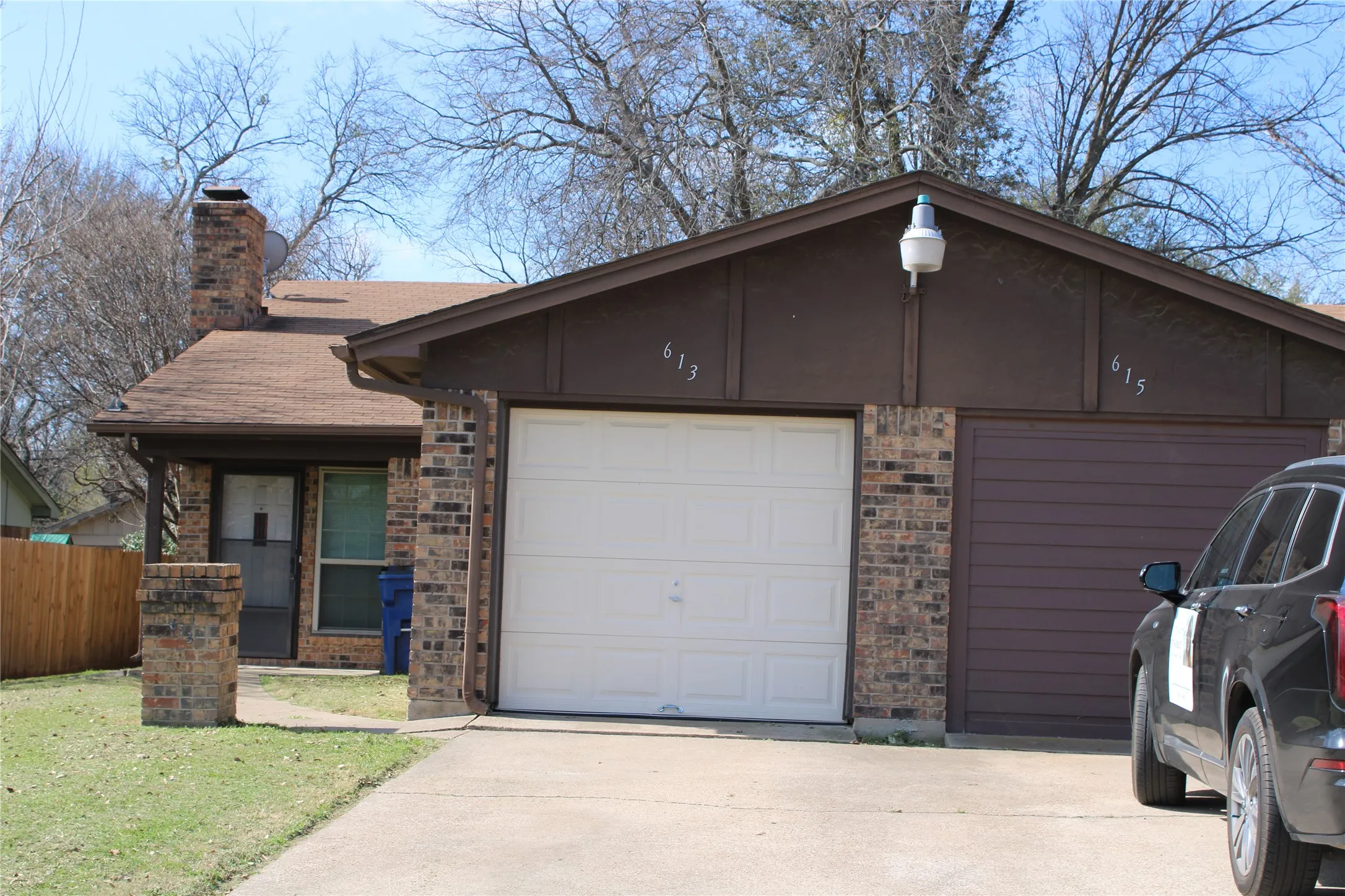 Duplex For Sale in Johnson County , 615 Renfro Street, Burleson, Texas 76028, 5 Bedroom, 4 Bathroom, 1 Garage spaces, 0 Sqft, built in 1981, Preowned, mls#21195000, Real Estate Agent in Burleson, Homes For Sale in Johnson county, Homes For Sale in Burleson, Realtor in Burleson Texas, Real Estate Brokerage Independent Realty Texas, Luminita Cordes Realtor