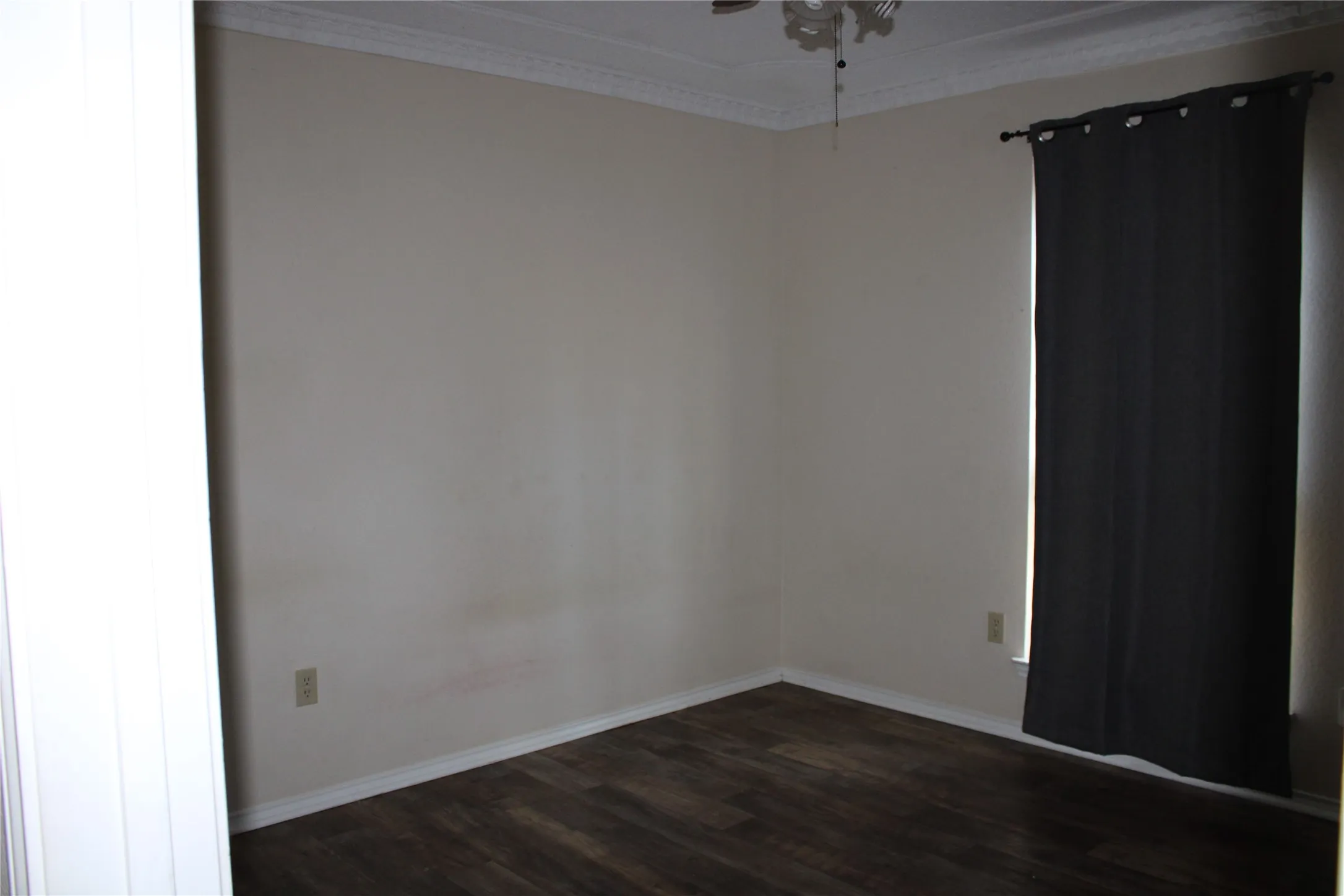Duplex For Sale in Johnson County , 615 Renfro Street, Burleson, Texas 76028, 5 Bedroom, 4 Bathroom, 1 Garage spaces, 0 Sqft, built in 1981, Preowned, mls#21195000, Real Estate Agent in Burleson, Homes For Sale in Johnson county, Homes For Sale in Burleson, Realtor in Burleson Texas, Real Estate Brokerage Independent Realty Texas, Luminita Cordes Realtor