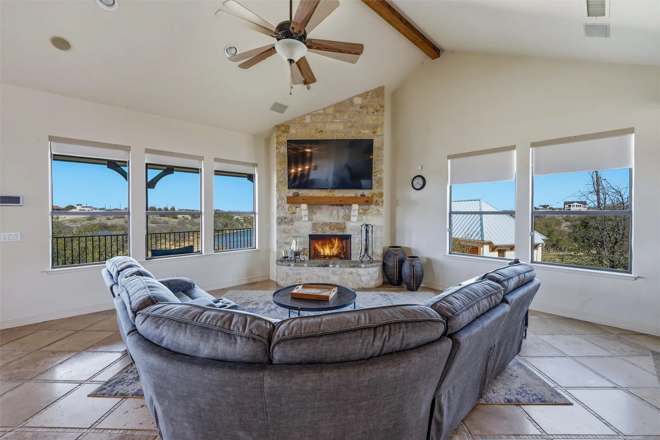 Single Family Residence For Sale in Palo Pinto County , 6161 W Hells Gate Drive, Possum Kingdom Lake, Texas 76475, 4 Bedroom, 4 Bathroom, 3 Garage spaces, 3,575 Sqft, built in 2005, Preowned, mls#21193173, Real Estate Agent in Possum Kingdom Lake, Homes For Sale in Palo Pinto county, Homes For Sale in Possum Kingdom Lake, Realtor in Possum Kingdom Lake Texas, Real Estate Brokerage Independent Realty Texas, Luminita Cordes Realtor
