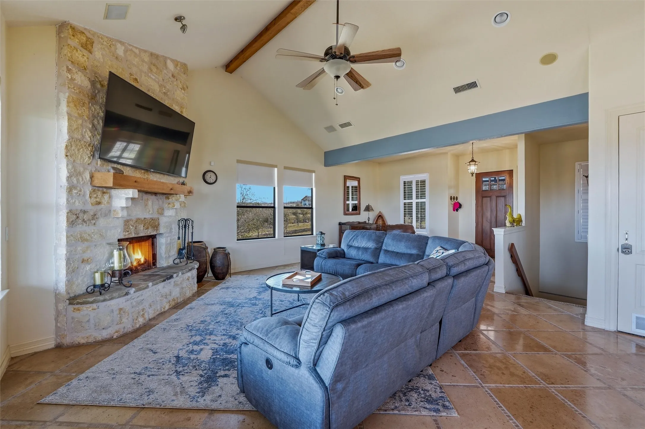 Single Family Residence For Sale in Palo Pinto County , 6161 W Hells Gate Drive, Possum Kingdom Lake, Texas 76475, 4 Bedroom, 4 Bathroom, 3 Garage spaces, 3,575 Sqft, built in 2005, Preowned, mls#21193173, Real Estate Agent in Possum Kingdom Lake, Homes For Sale in Palo Pinto county, Homes For Sale in Possum Kingdom Lake, Realtor in Possum Kingdom Lake Texas, Real Estate Brokerage Independent Realty Texas, Luminita Cordes Realtor