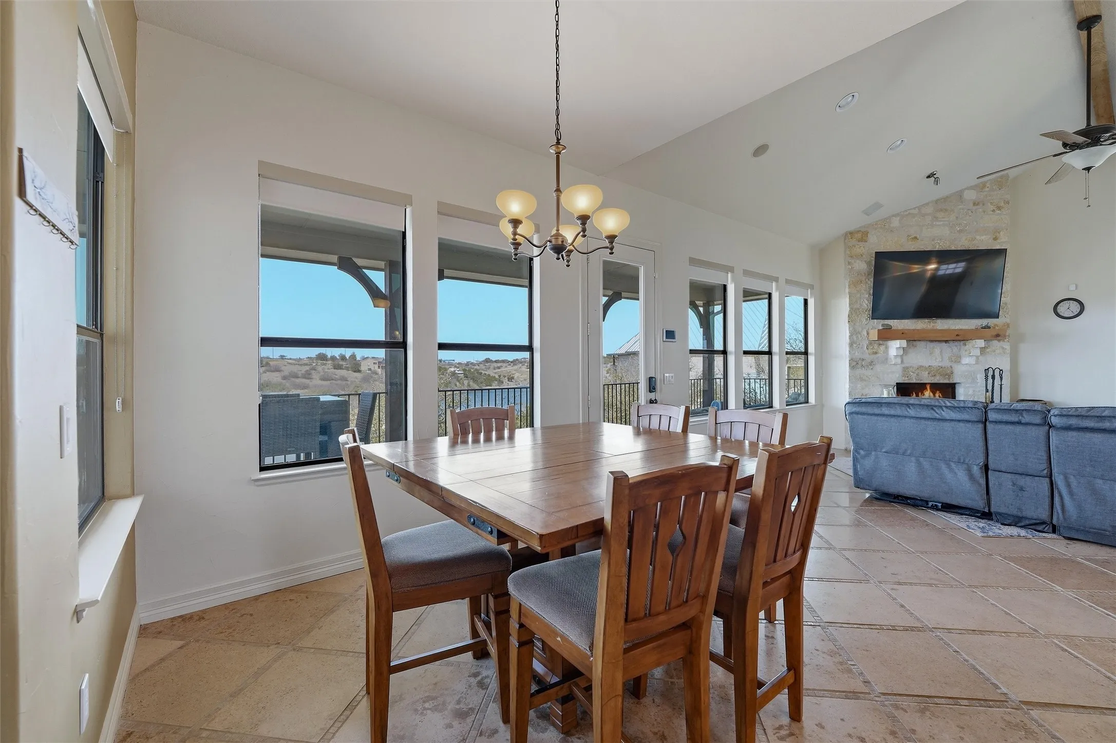 Single Family Residence For Sale in Palo Pinto County , 6161 W Hells Gate Drive, Possum Kingdom Lake, Texas 76475, 4 Bedroom, 4 Bathroom, 3 Garage spaces, 3,575 Sqft, built in 2005, Preowned, mls#21193173, Real Estate Agent in Possum Kingdom Lake, Homes For Sale in Palo Pinto county, Homes For Sale in Possum Kingdom Lake, Realtor in Possum Kingdom Lake Texas, Real Estate Brokerage Independent Realty Texas, Luminita Cordes Realtor