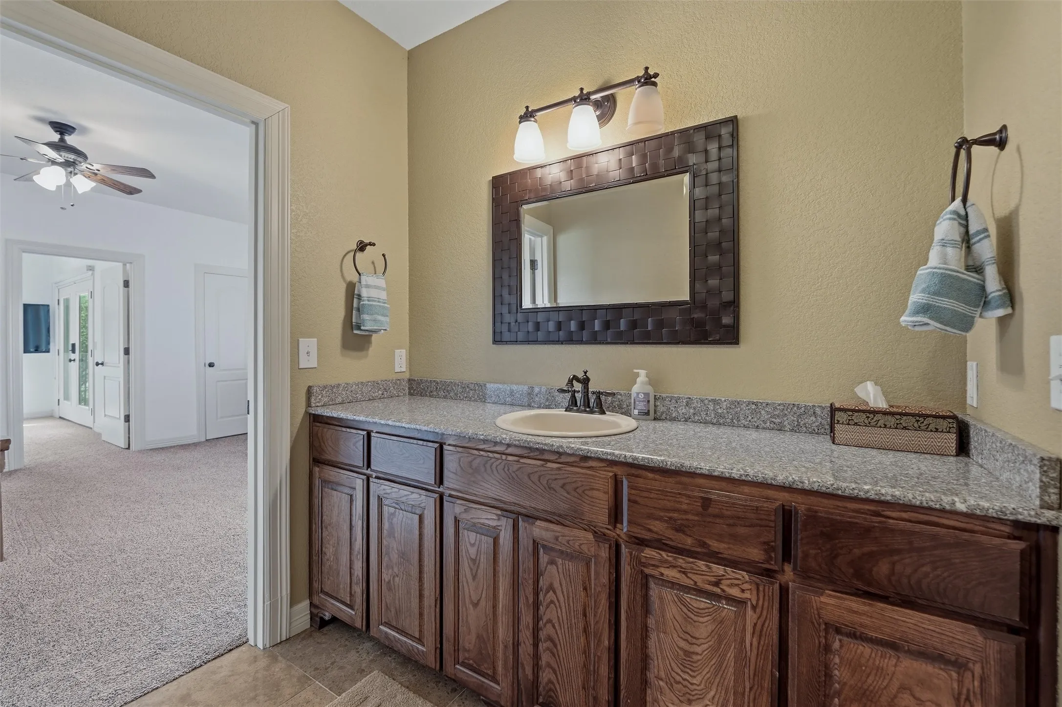 Single Family Residence For Sale in Palo Pinto County , 6161 W Hells Gate Drive, Possum Kingdom Lake, Texas 76475, 4 Bedroom, 4 Bathroom, 3 Garage spaces, 3,575 Sqft, built in 2005, Preowned, mls#21193173, Real Estate Agent in Possum Kingdom Lake, Homes For Sale in Palo Pinto county, Homes For Sale in Possum Kingdom Lake, Realtor in Possum Kingdom Lake Texas, Real Estate Brokerage Independent Realty Texas, Luminita Cordes Realtor