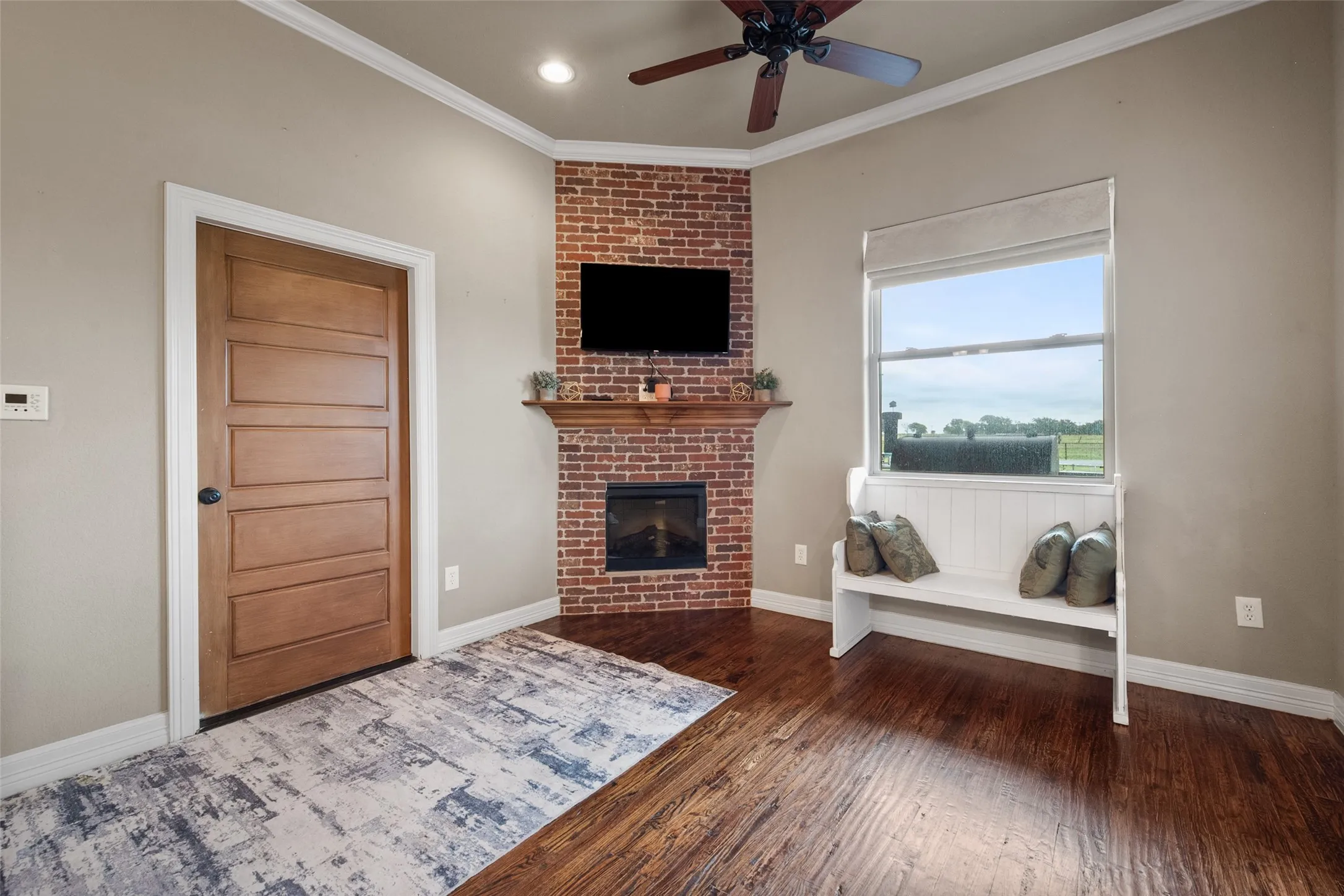 Single Family Residence For Sale in Navarro County , 606 Sunset Point, Kerens, Texas 75144, 4 Bedroom, 3 Bathroom, 2 Garage spaces, 3,206 Sqft, built in 2014, mls#21194940, Real Estate Agent in Kerens, Homes For Sale in Navarro county, Homes For Sale in Kerens, Realtor in Kerens Texas, Real Estate Brokerage Independent Realty Texas, Luminita Cordes Realtor