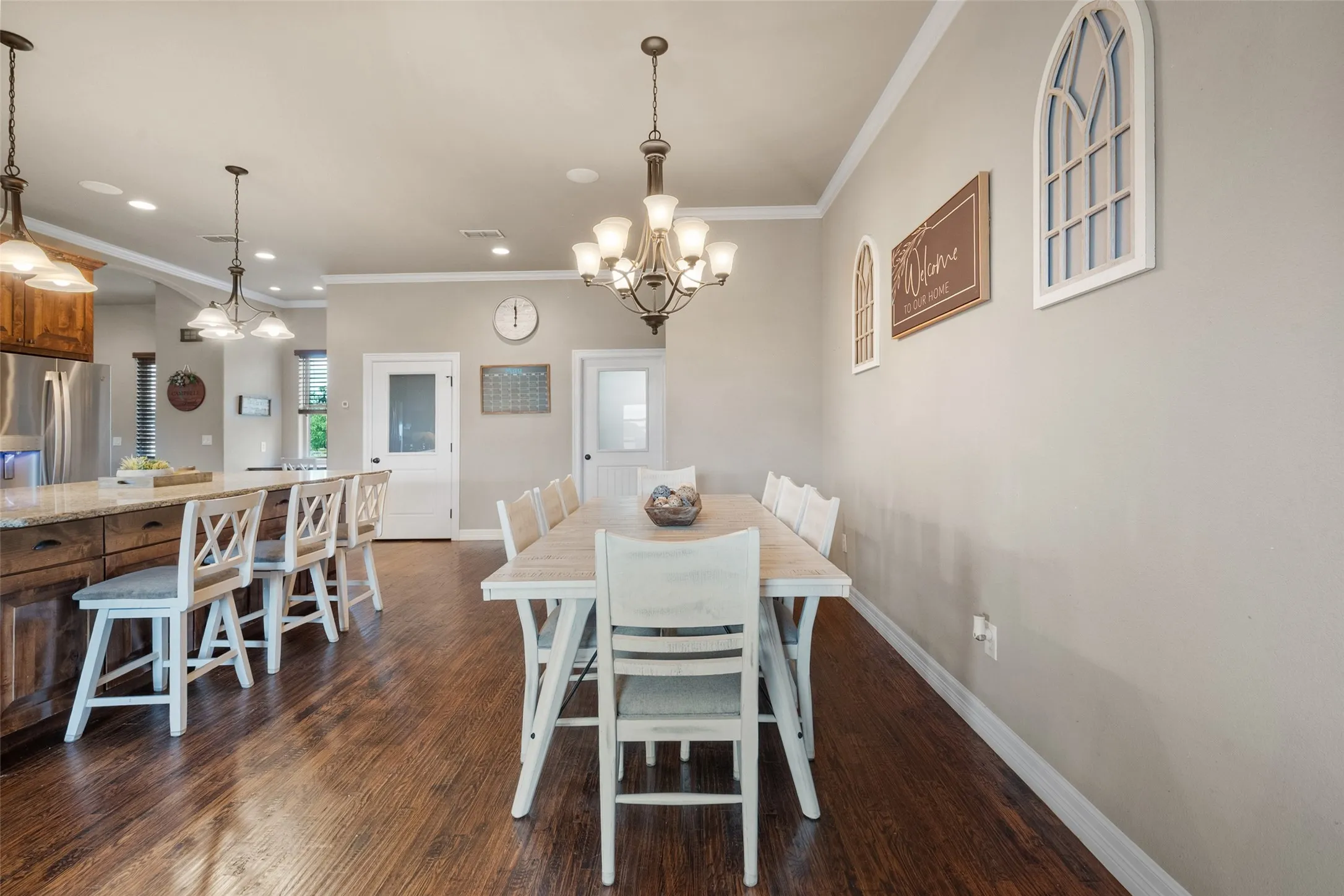 Single Family Residence For Sale in Navarro County , 606 Sunset Point, Kerens, Texas 75144, 4 Bedroom, 3 Bathroom, 2 Garage spaces, 3,206 Sqft, built in 2014, mls#21194940, Real Estate Agent in Kerens, Homes For Sale in Navarro county, Homes For Sale in Kerens, Realtor in Kerens Texas, Real Estate Brokerage Independent Realty Texas, Luminita Cordes Realtor