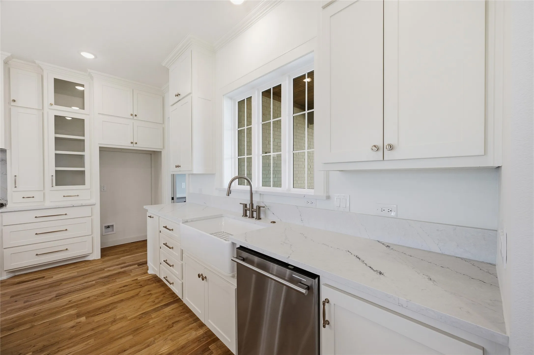 Single Family Residence For Sale in Ellis County , 1920 Kaycee Circle, Midlothian, Texas 76065, 4 Bedroom, 4 Bathroom, 3 Garage spaces, 3,311 Sqft, built in 2026, New Construction - Incomplete, mls#21195080, Real Estate Agent in Midlothian, Homes For Sale in Ellis county, Homes For Sale in Midlothian, Realtor in Midlothian Texas, Real Estate Brokerage Independent Realty Texas, Luminita Cordes Realtor