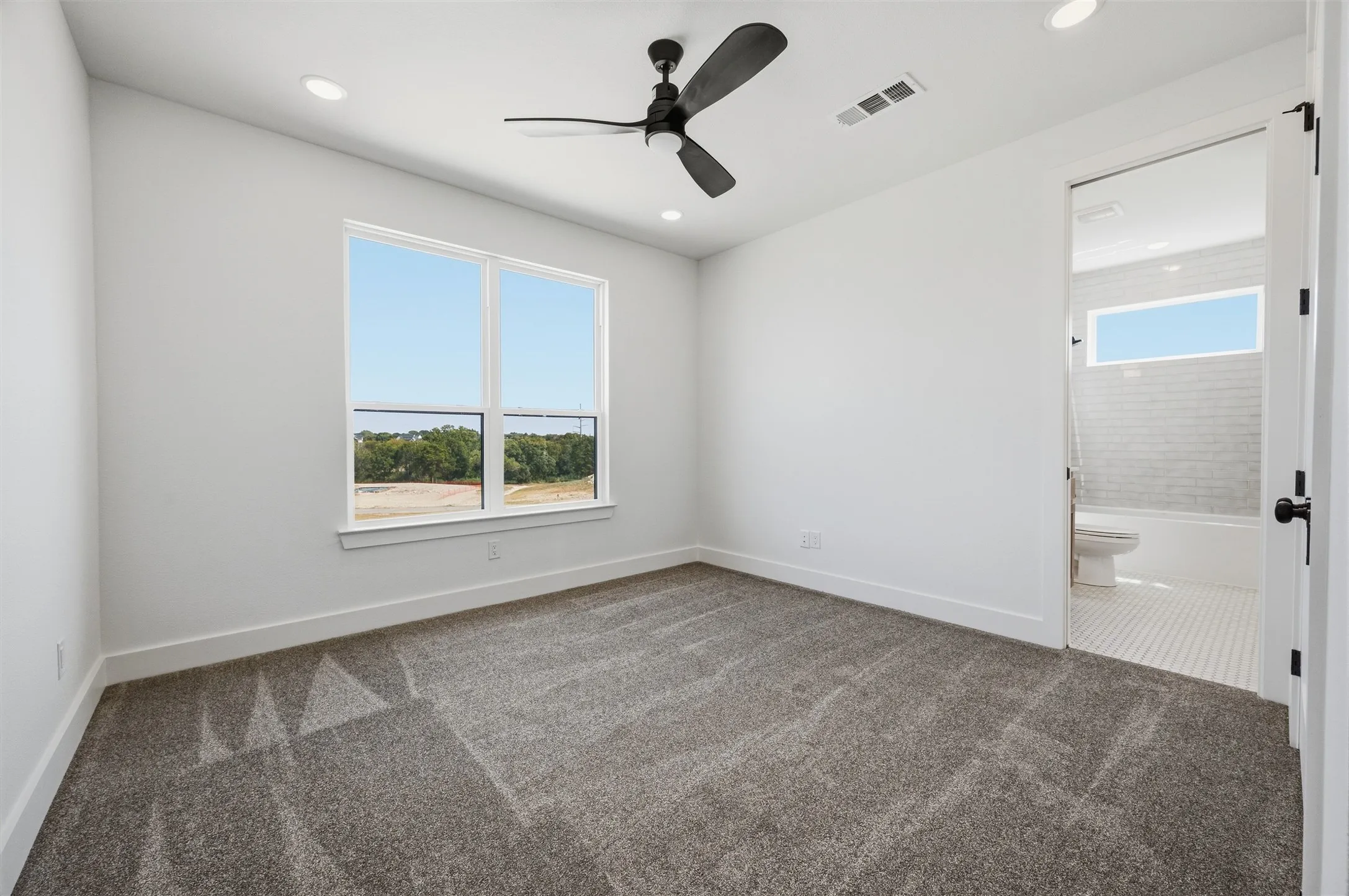 Single Family Residence For Sale in Ellis County , 1920 Kaycee Circle, Midlothian, Texas 76065, 4 Bedroom, 4 Bathroom, 3 Garage spaces, 3,311 Sqft, built in 2026, New Construction - Incomplete, mls#21195080, Real Estate Agent in Midlothian, Homes For Sale in Ellis county, Homes For Sale in Midlothian, Realtor in Midlothian Texas, Real Estate Brokerage Independent Realty Texas, Luminita Cordes Realtor