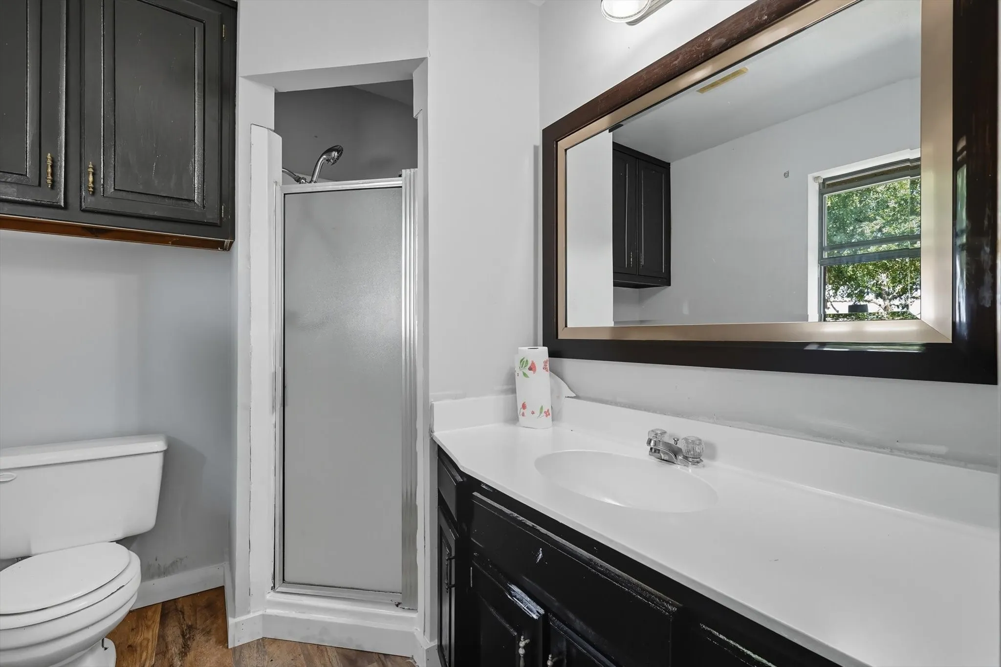 Single Family Residence For Sale in Fannin County , 1118 Private Road 425, Whitewright, Texas 75491, 3 Bedrooms, 2 Bathrooms, Garage spaces, 1,825 Sqft, built in 1986, Preowned, Price $585,000, mls#21194856, Real Estate Agent in Whitewright, Homes For Sale in Fannin county, Homes For Sale in Whitewright, Realtor in Whitewright Texas, Real Estate Brokerage Independent Realty Texas, Luminita Cordes Realtor